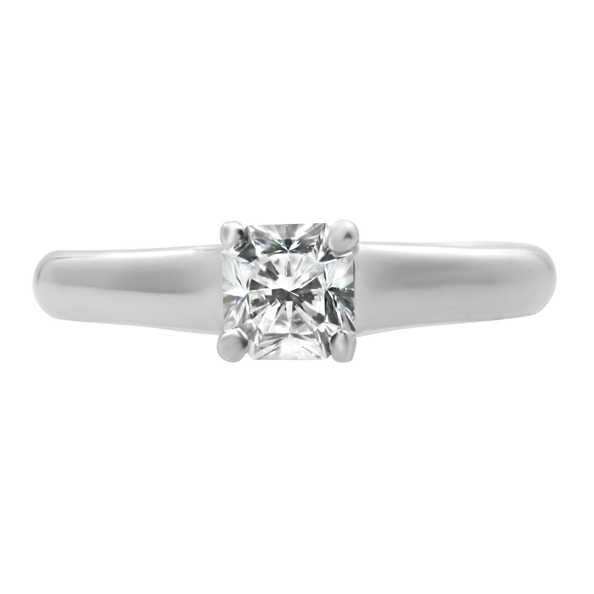 Tiffany & Co. Platinum Lucida Diamond Wedding Solitaire Engagement Ring. Total carat weigh 0.41. G color and VVS2 clarity. Ring  size 6. Great pre-owned condition. Comes with Tiffany & Co pouch and a polishing service receipt from Tiffany. 