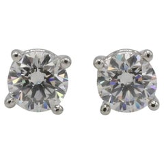 Tiffany & Co. Pendientes de platino con diamante redondo natural de 1,11 quilates G VVS1-2