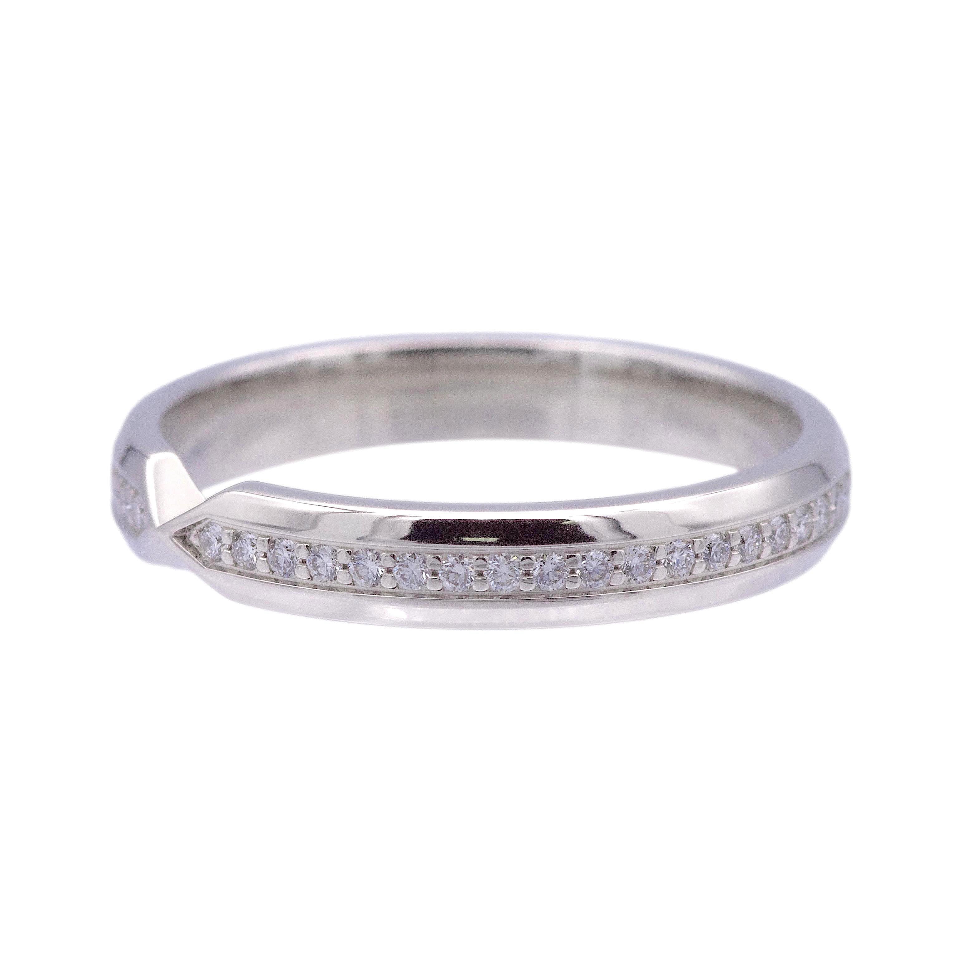 Moderne Tiffany & Co. Bague en platine à anneau étroit de 3 mm avec diamant de 0,14 ct. en vente
