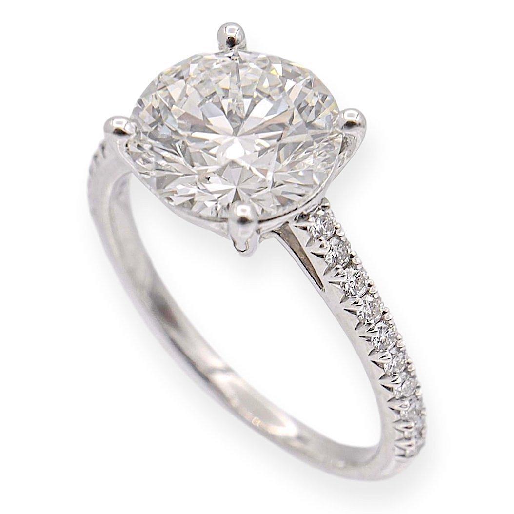Modern Tiffany & Co. Platinum Novo Round Diamond Engagement Ring 2.55 cts. TW GVS2
