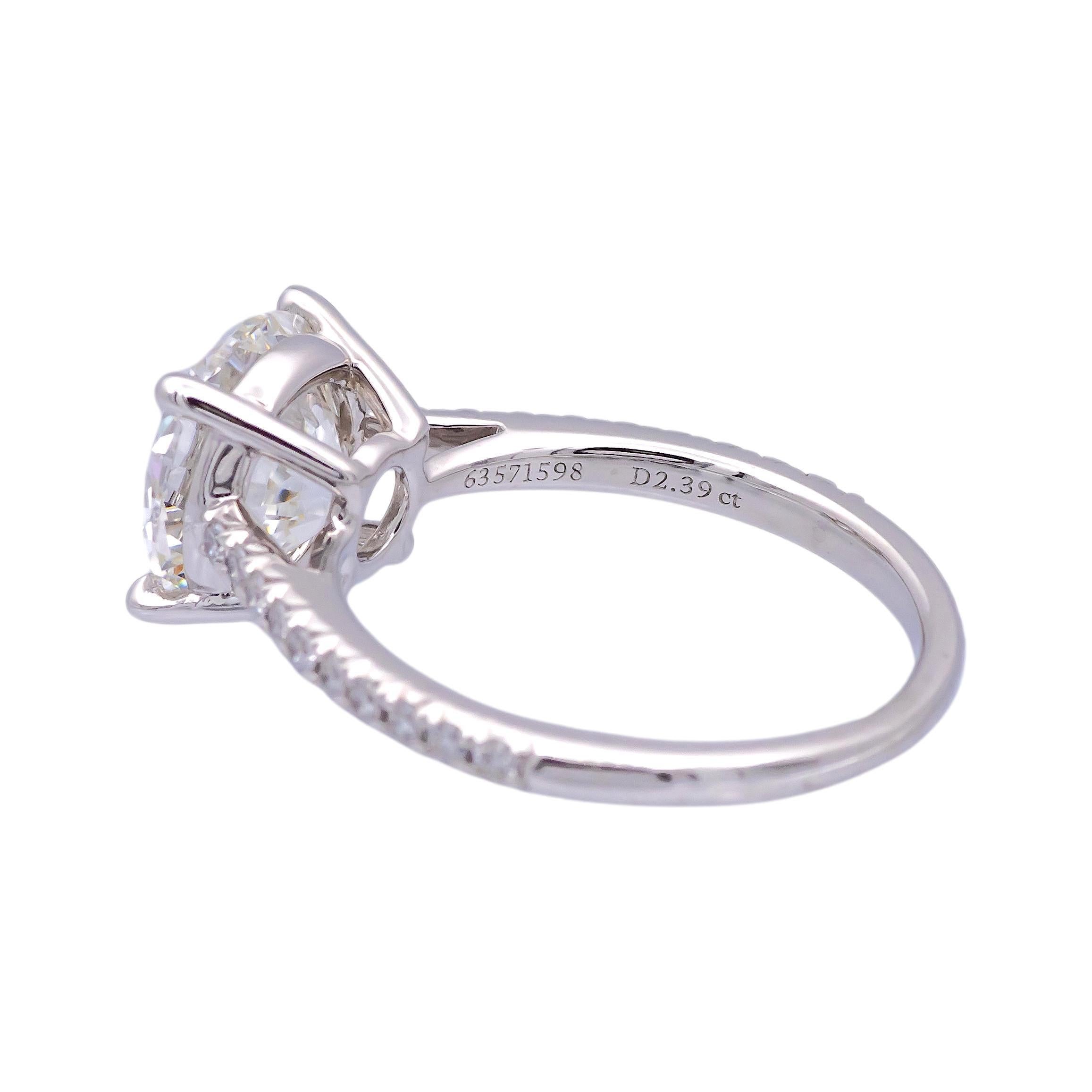 Modern Tiffany & Co. Platinum Novo Round Diamond Engagement Ring 2.55 cts. TW GVS2 For Sale