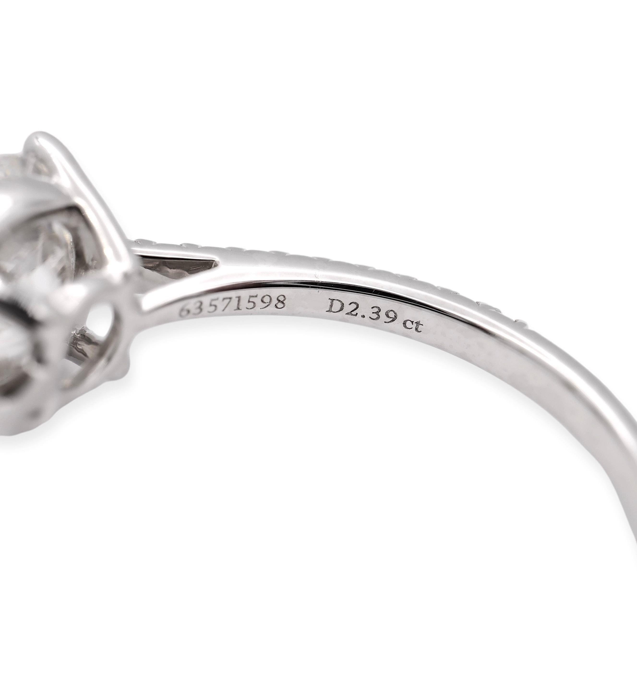Round Cut Tiffany & Co. Platinum Novo Round Diamond Engagement Ring 2.55 cts. TW GVS2