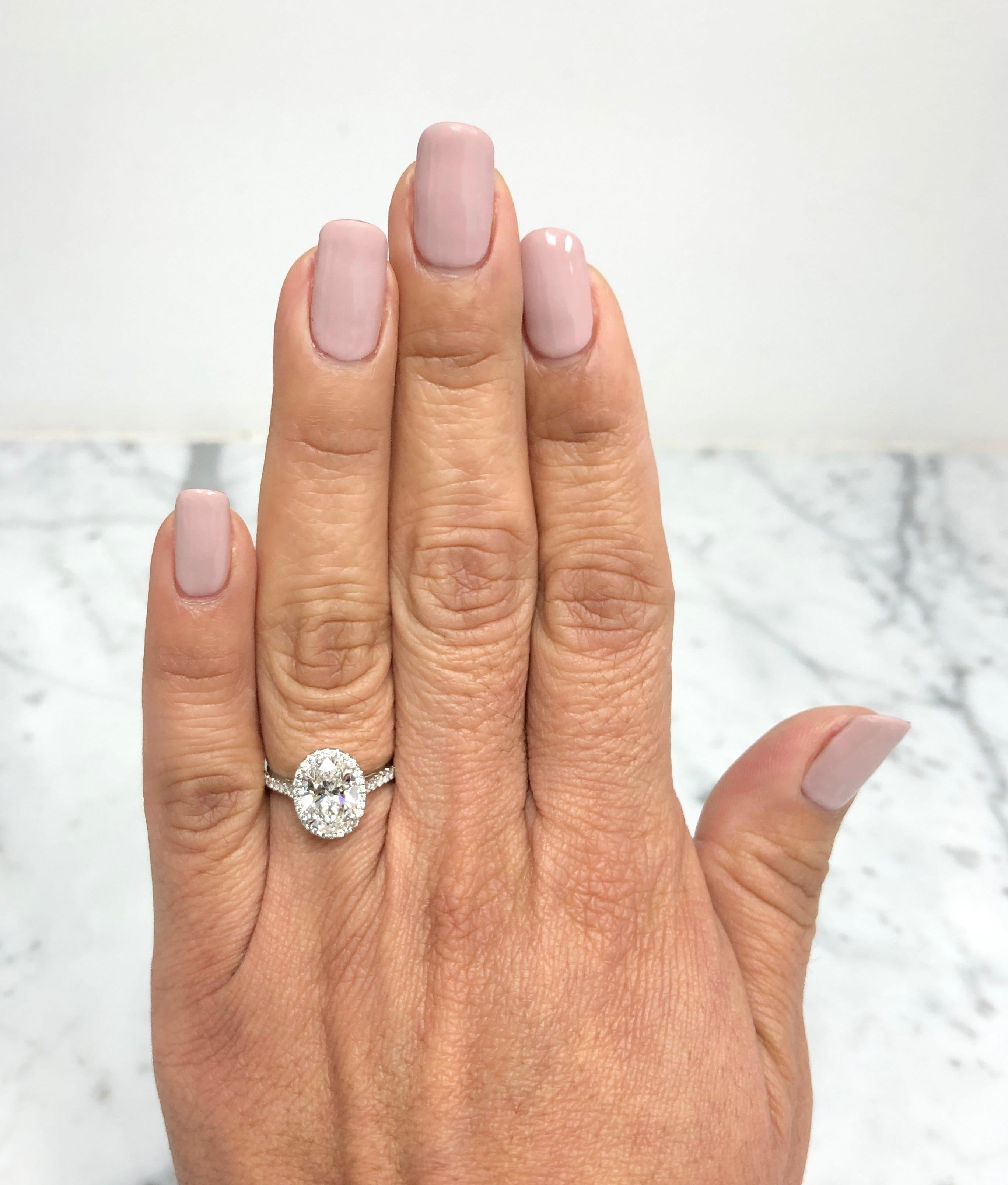 Tiffany & Co. Platinum Oval Soleste Diamond Engagement Ring 2.33 Cts Total FVS1 5