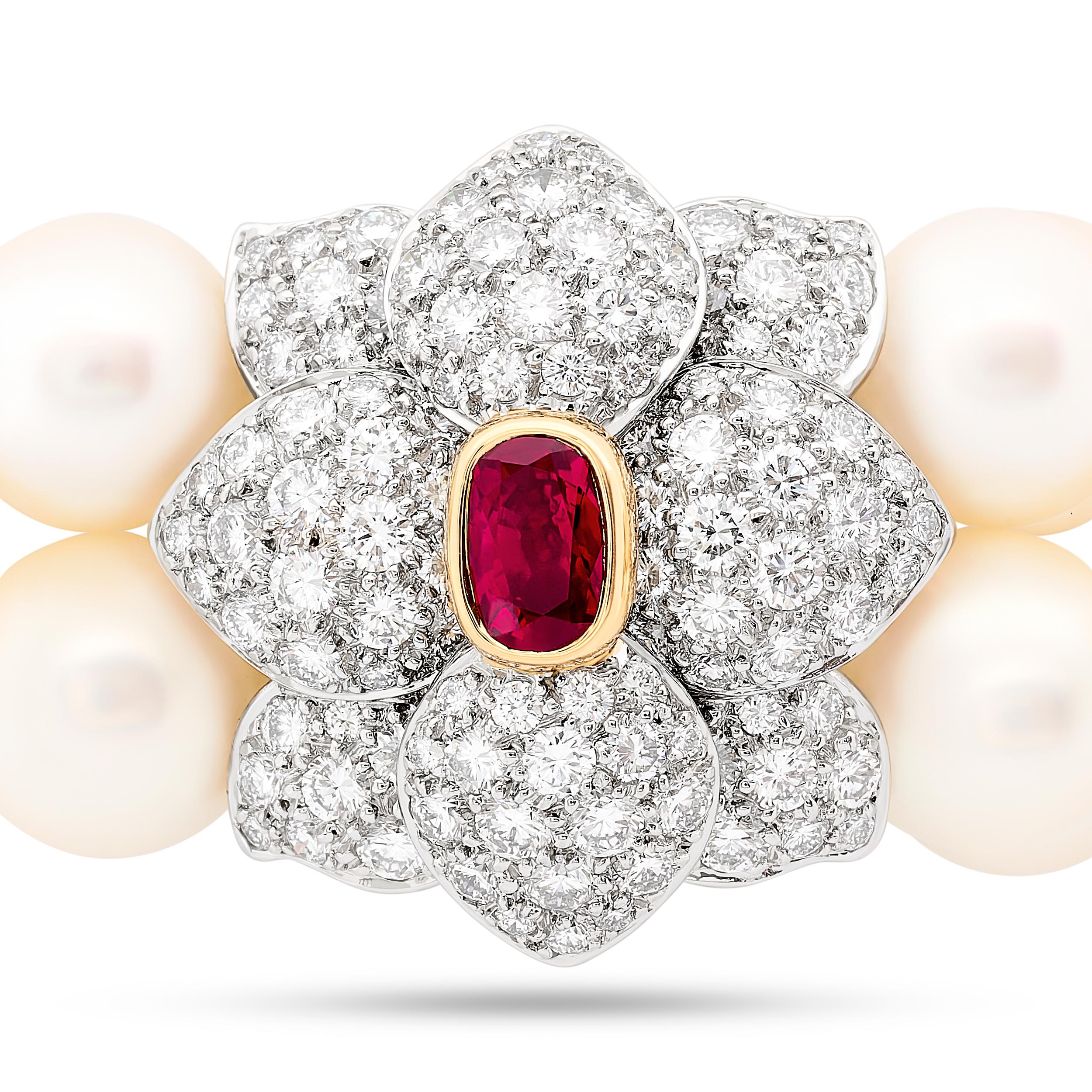 Taille ronde Tiffany & Co. Bracelet en platine à deux rangs de perles et de diamants avec fleur de rubis en vente