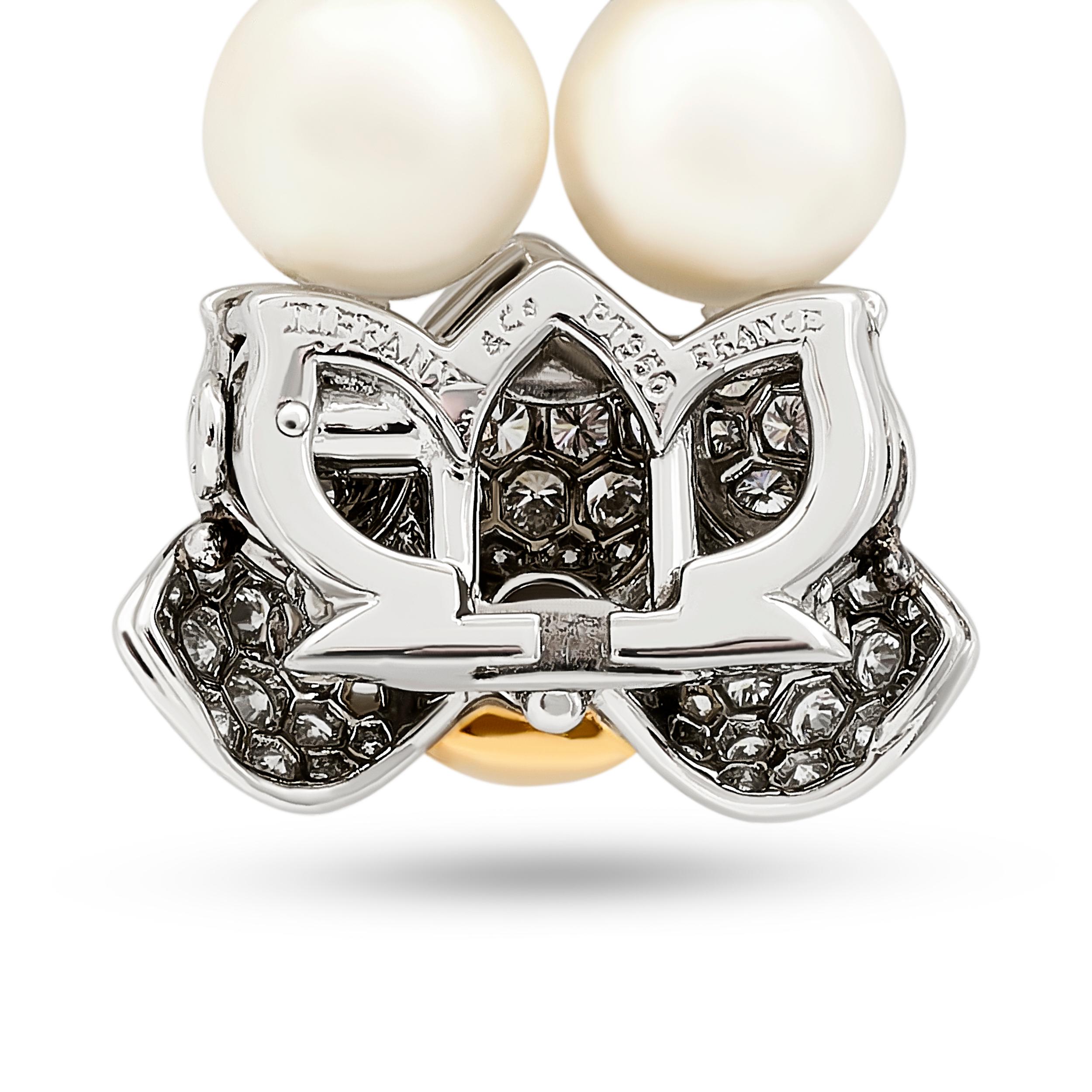Tiffany & Co. Bracelet en platine à deux rangs de perles et de diamants avec fleur de rubis Excellent état - En vente à Philadelphia, PA