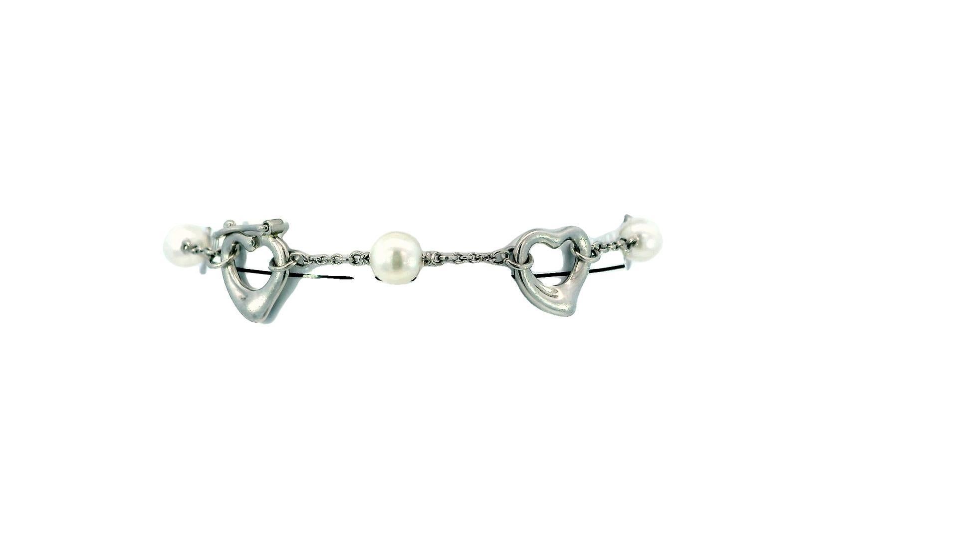 Women's Tiffany & Co. Platinum  Pearl & Hearts Bracelet For Sale