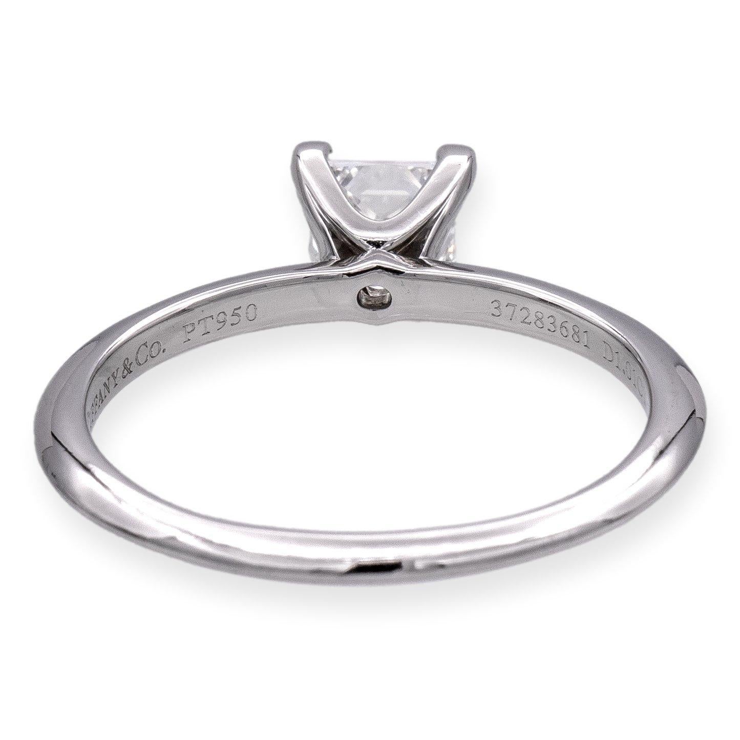 Taille princesse Tiffany & Co. Bague de fiançailles en platine avec diamant taille princesse 1.01ct  EVS1 en vente