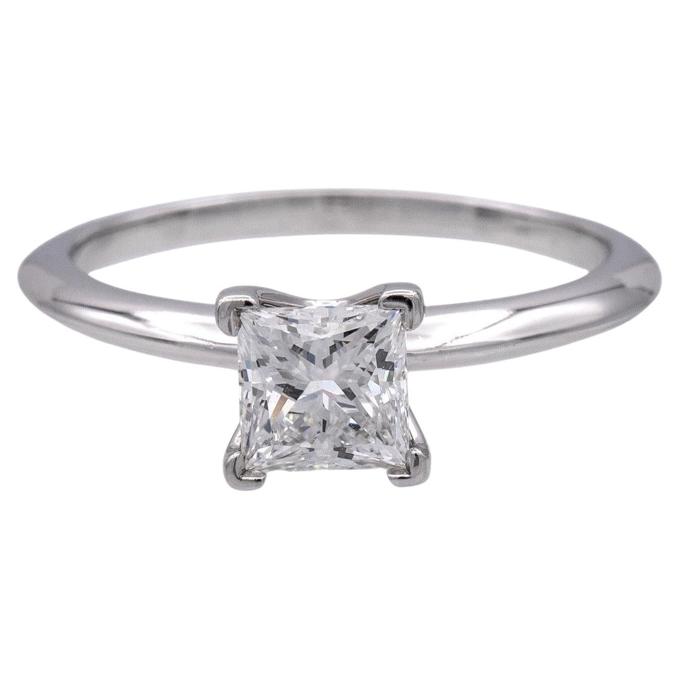Tiffany & Co. Bague de fiançailles en platine avec diamant taille princesse 1.01ct  EVS1