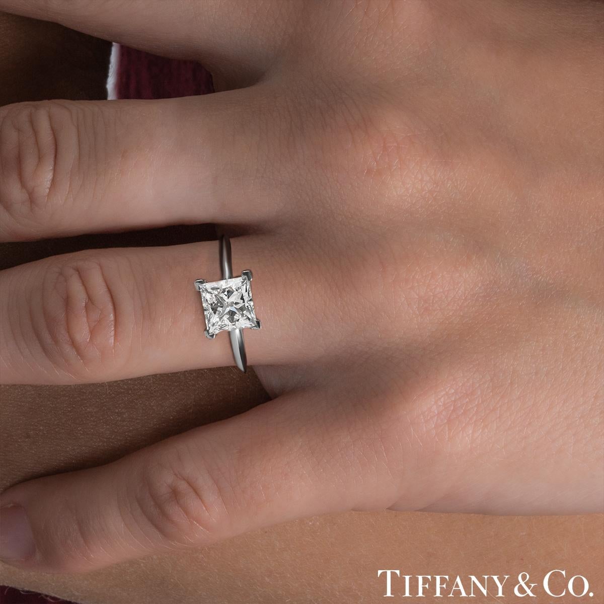 Tiffany & Co. Platin Diamantring mit Prinzessinnenschliff 2,04 Karat F/VS1 XXX 2