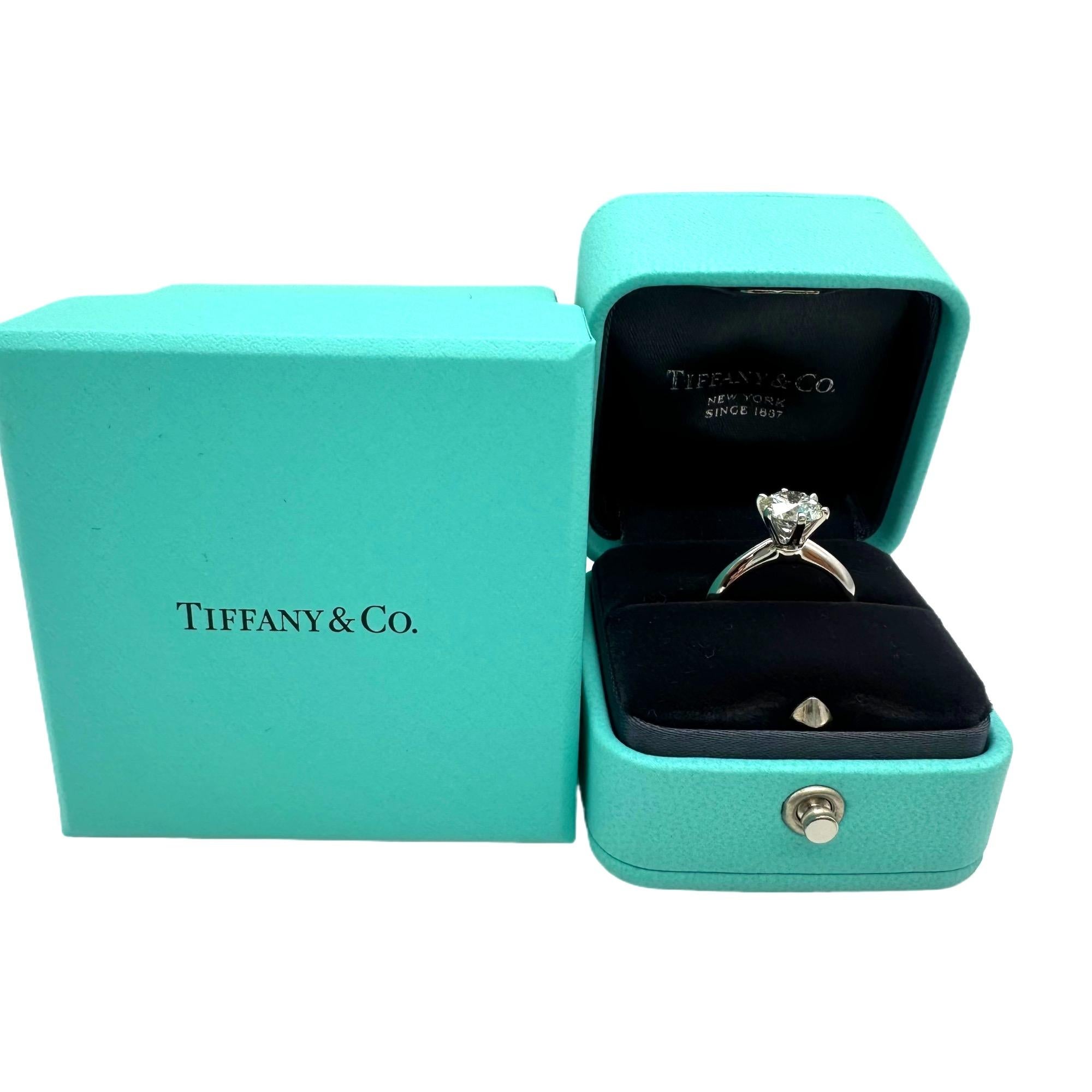 Round Cut Tiffany & Co Platinum Solitaire Diamond Engagement Ring Round 1.60ct I VS1