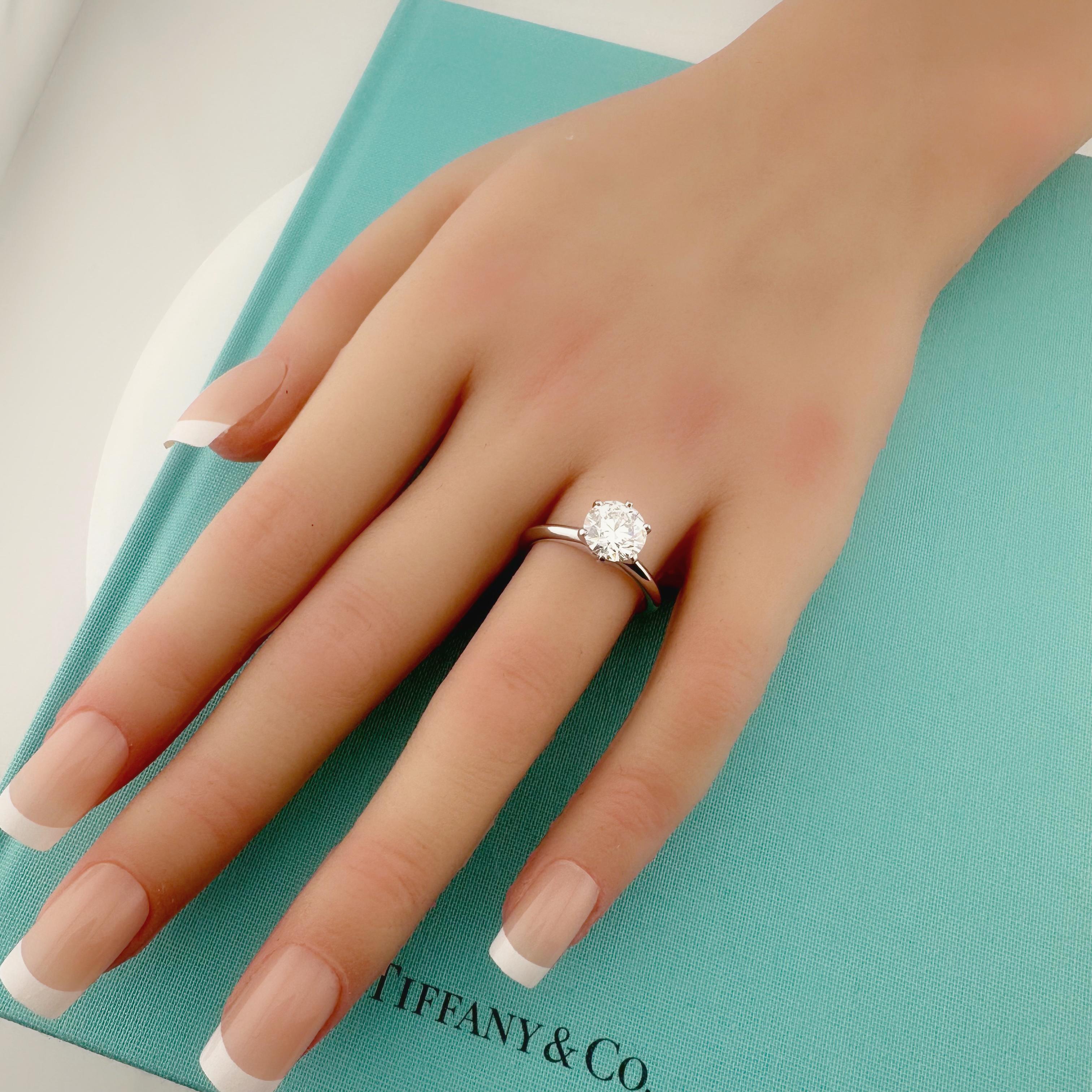 Tiffany & Co Platinum Round Diamond Engagement Ring 1.86 cts H VS1 For Sale 12