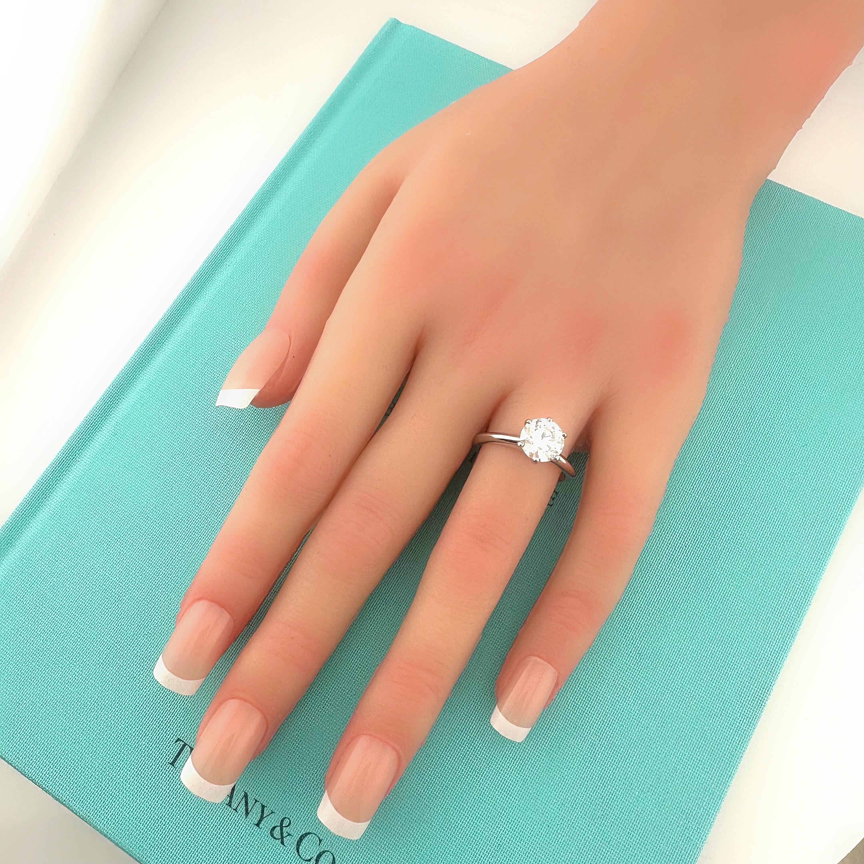 Tiffany & Co Platinum Round Diamond Engagement Ring 1.86 cts H VS1 For Sale 13