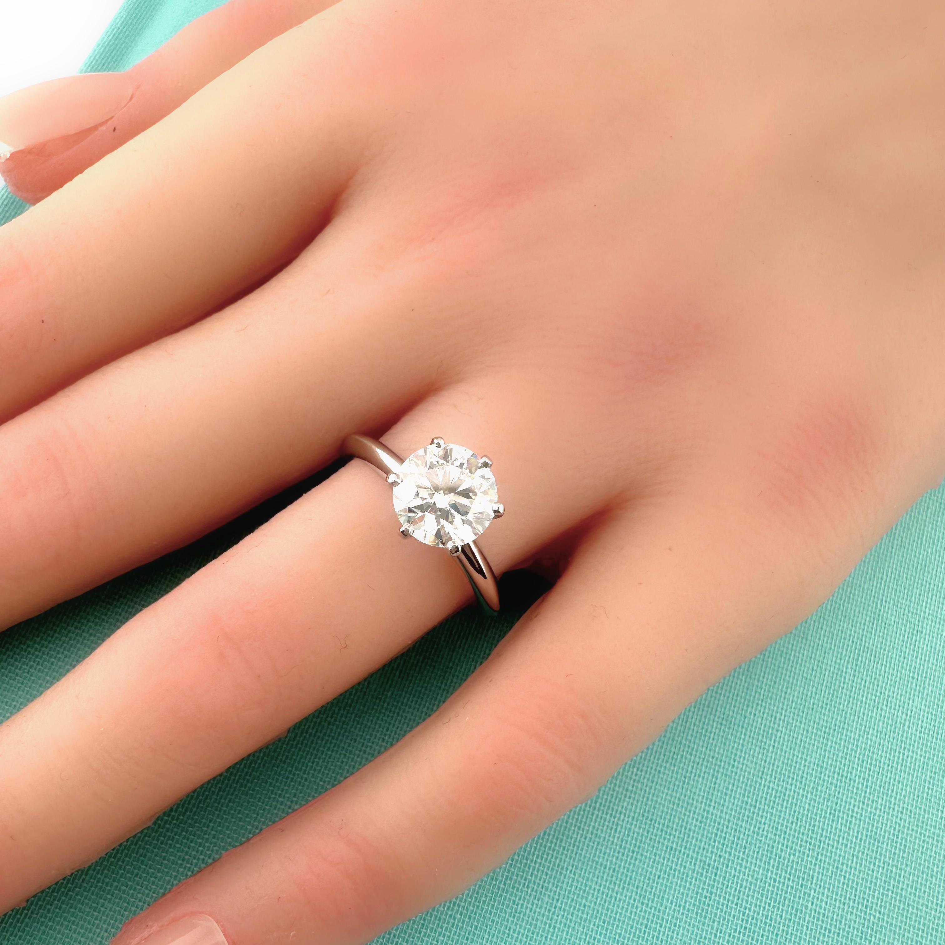 Tiffany & Co Platinum Round Diamond Engagement Ring 1.86 cts H VS1 For Sale 14