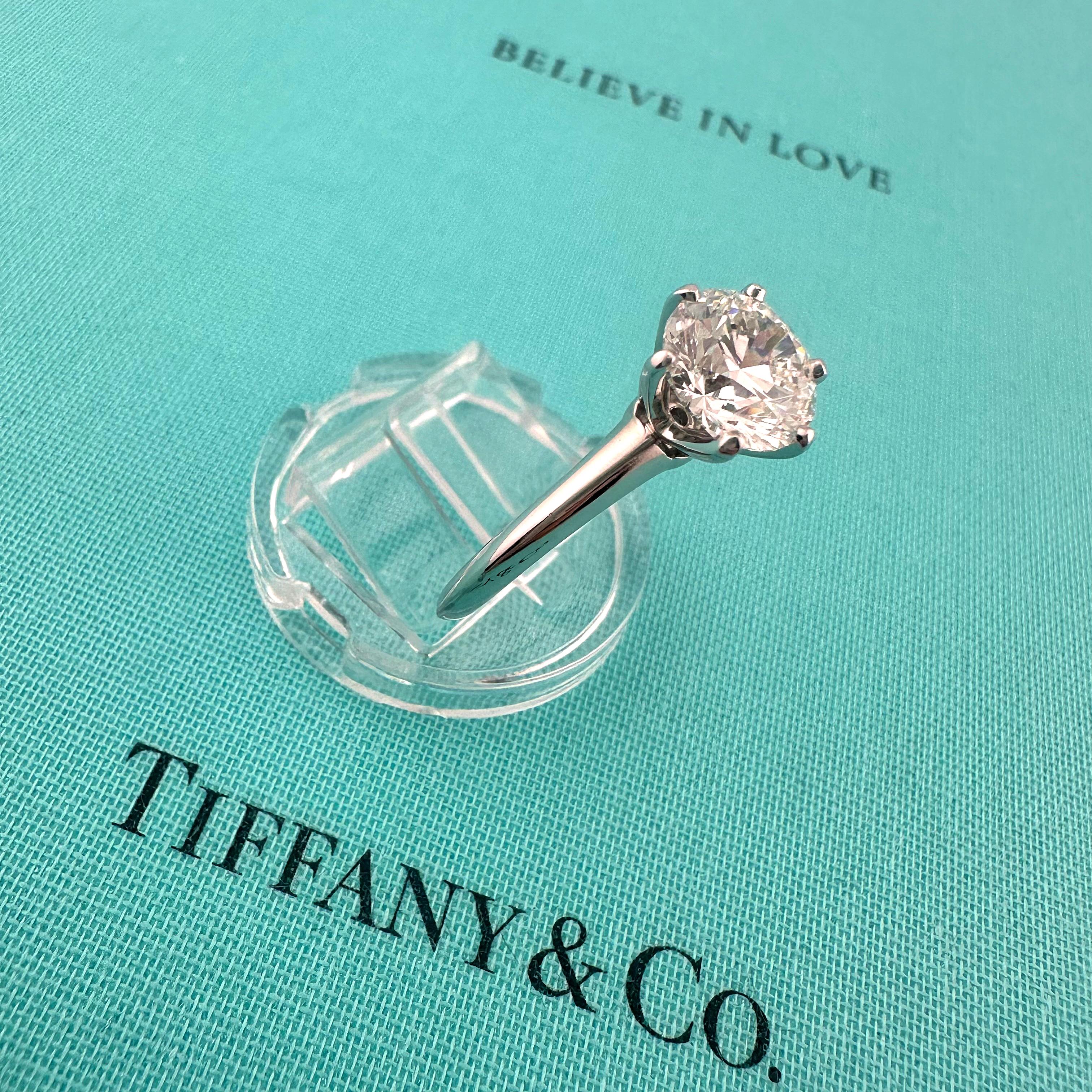 Tiffany & Co Platinum Round Diamond Engagement Ring 1.86 cts H VS1 For Sale 4
