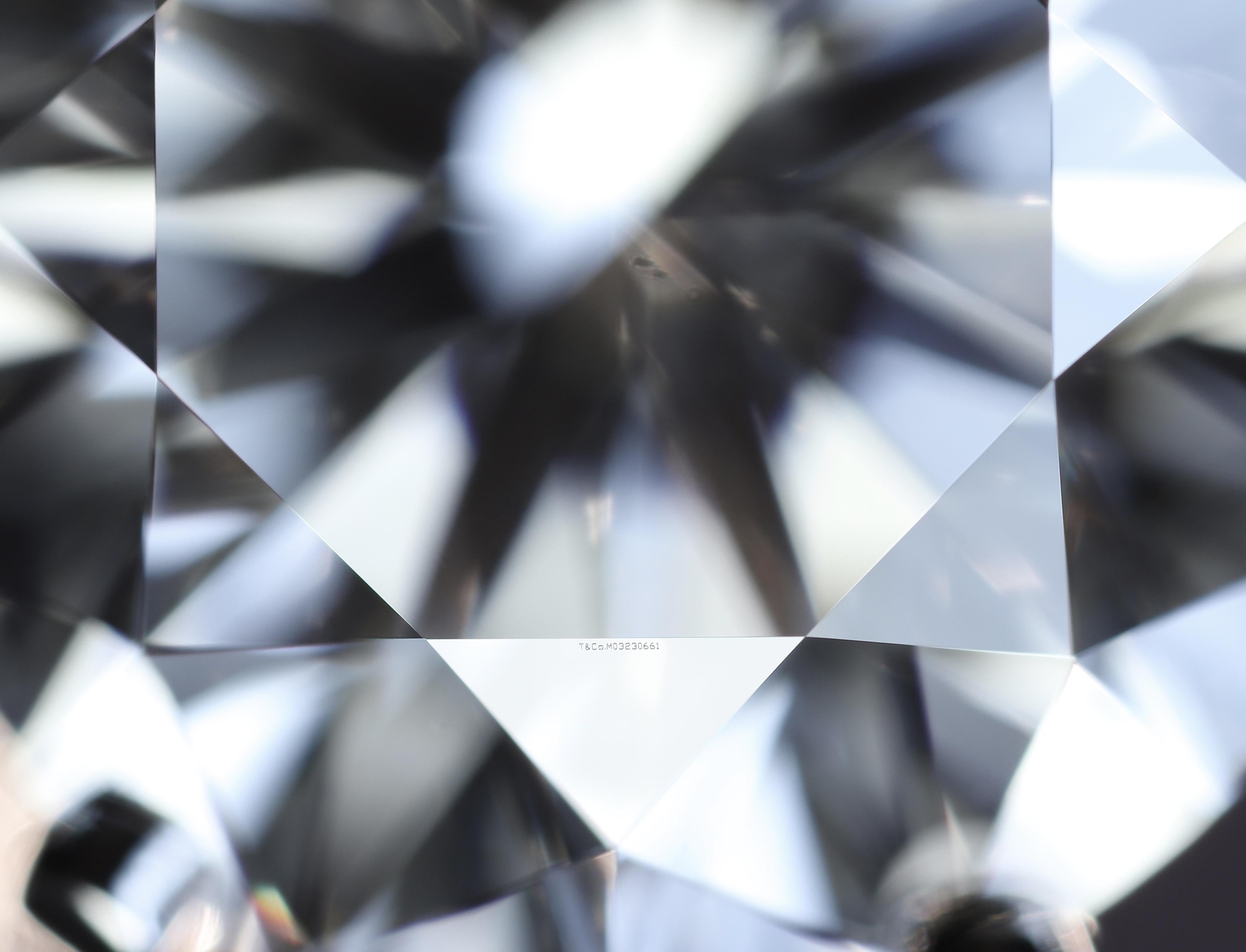 Tiffany & Co. Platinum Round Diamond Solitaire Engagement Ring Round 2.06ct IVS1 5