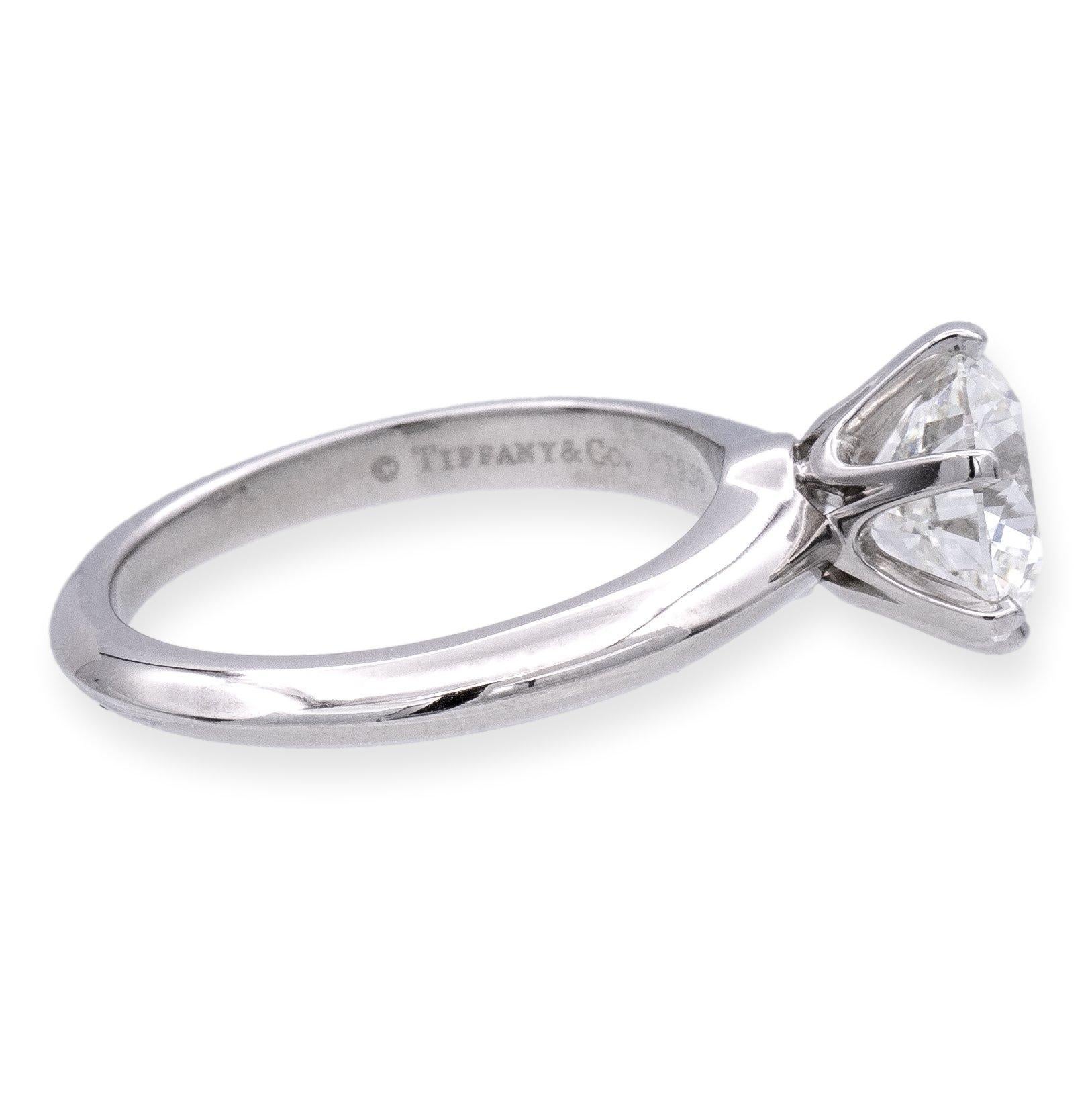 Contemporary Tiffany & Co. Platinum Round Diamond Solitaire Engagement Ring Round 2.06ct IVS1