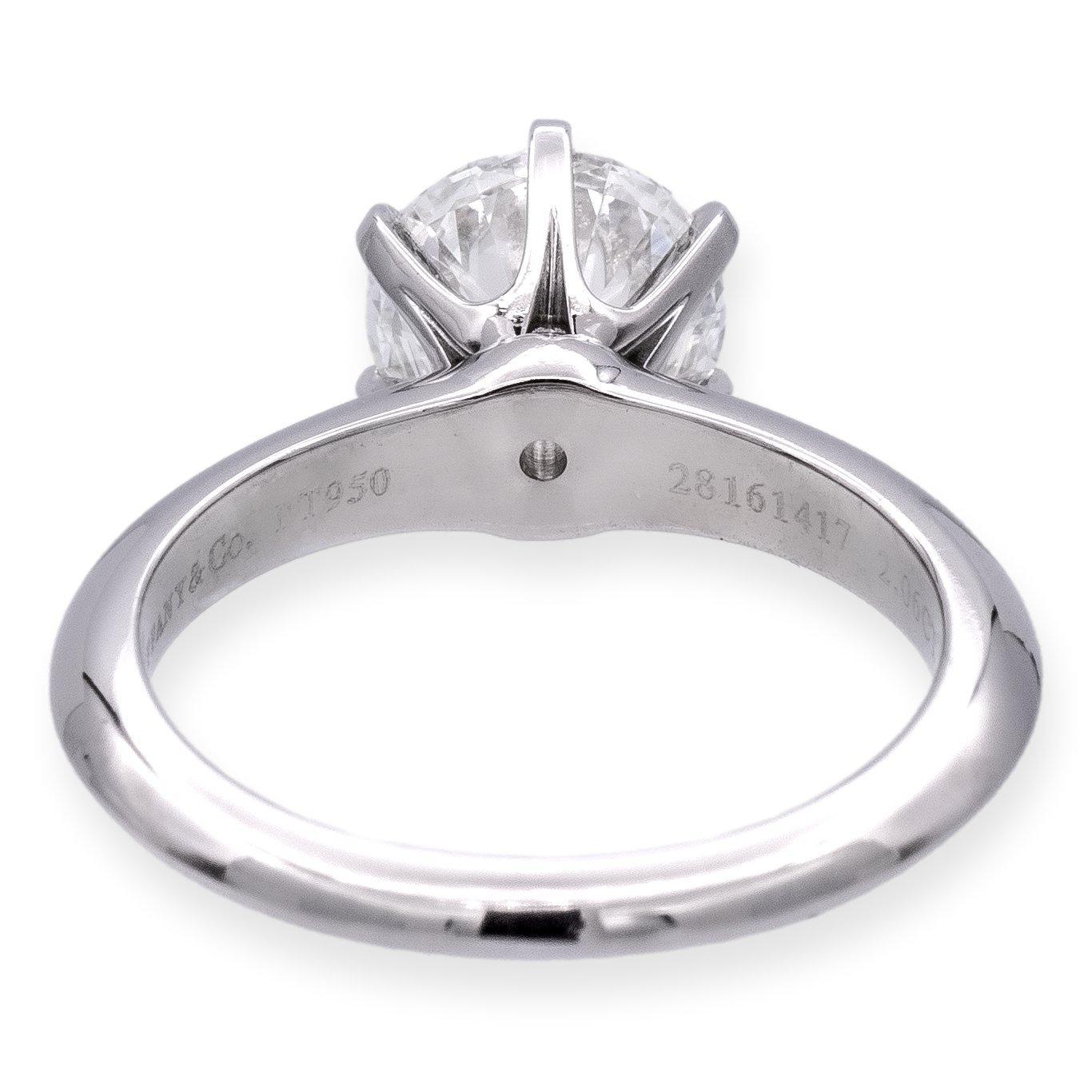 Round Cut Tiffany & Co. Platinum Round Diamond Solitaire Engagement Ring Round 2.06ct IVS1