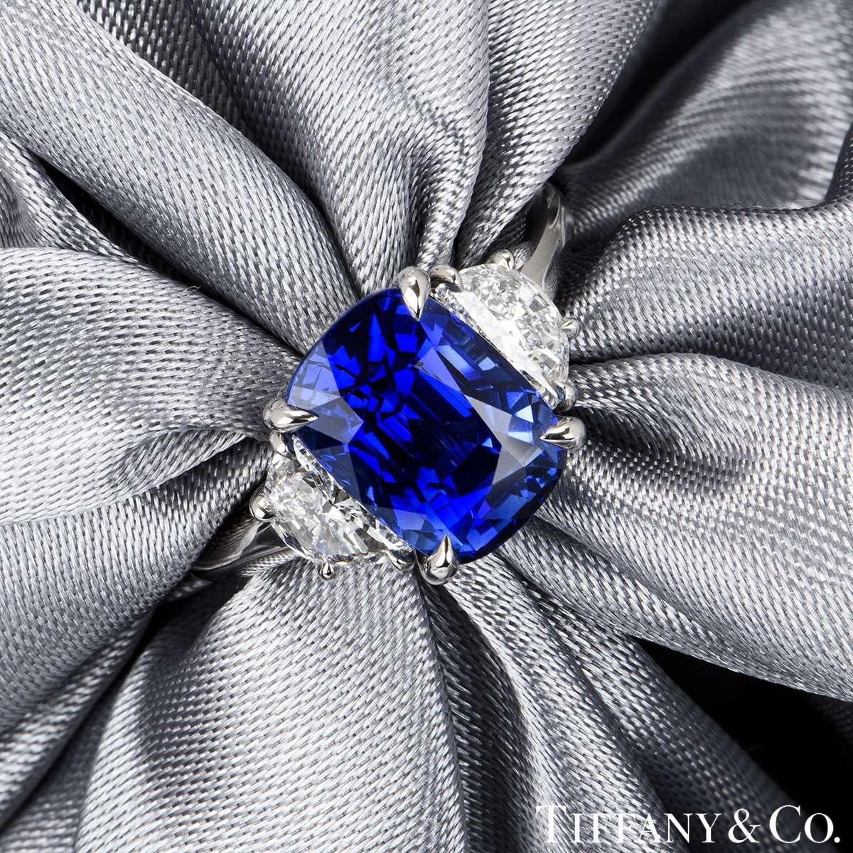 Women's or Men's Tiffany & Co. Platinum Sapphire & Diamond Ring 4.50 Carats