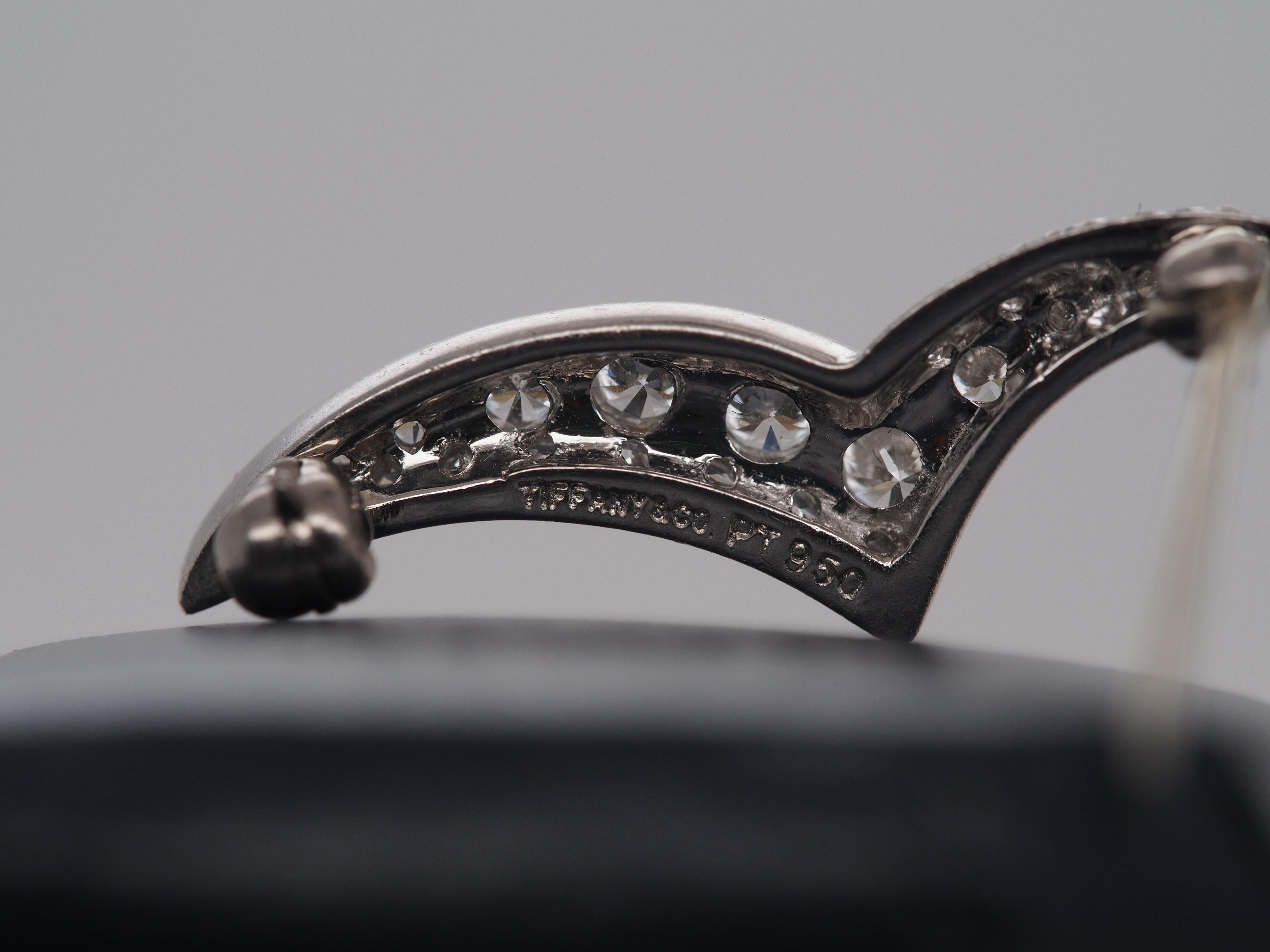 Women's or Men's Tiffany & Co Platinum Seagull Diamond Brooch Pin For Sale