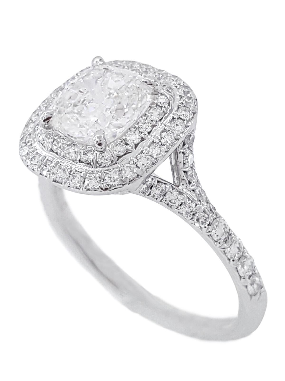 Tiffany & Co. Platin Soleste 2,22 Karat Diamantring im Kissenschliff für Damen oder Herren im Angebot