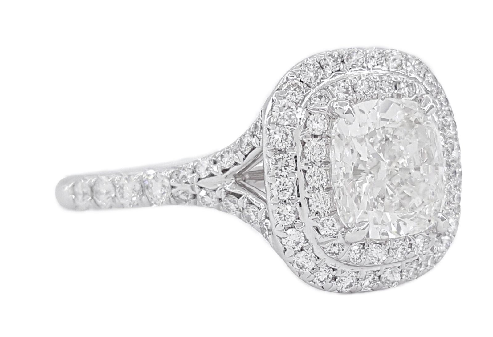 Tiffany & Co. Platin Soleste 2,22 Karat Diamantring im Kissenschliff im Angebot 1