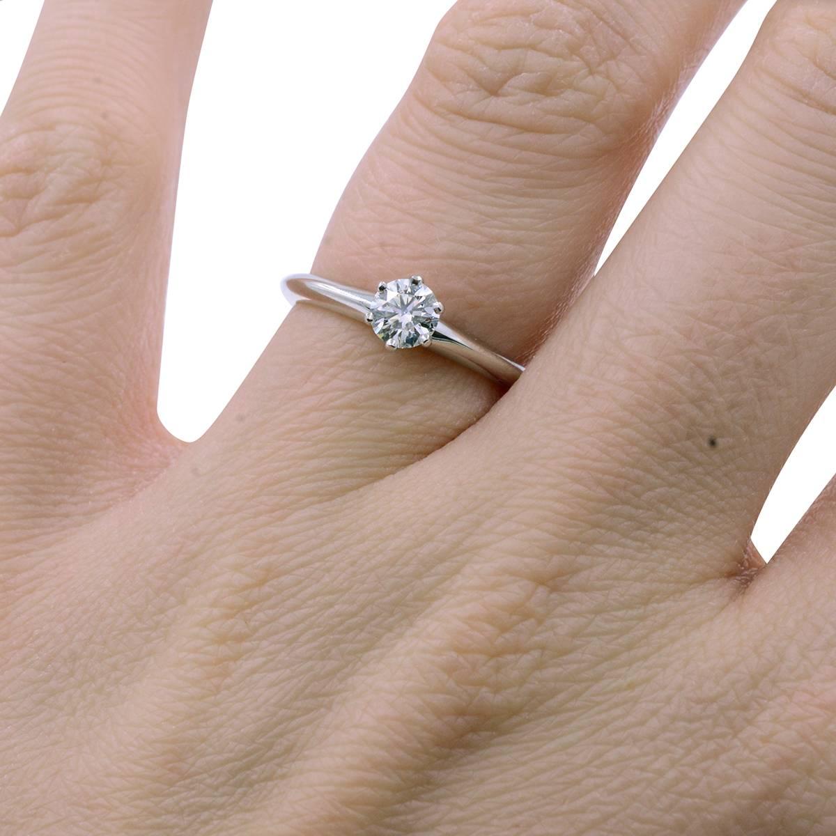 Modern Tiffany & Co. Platinum Solitaire Diamond Engagement Ring 0.22 Carat