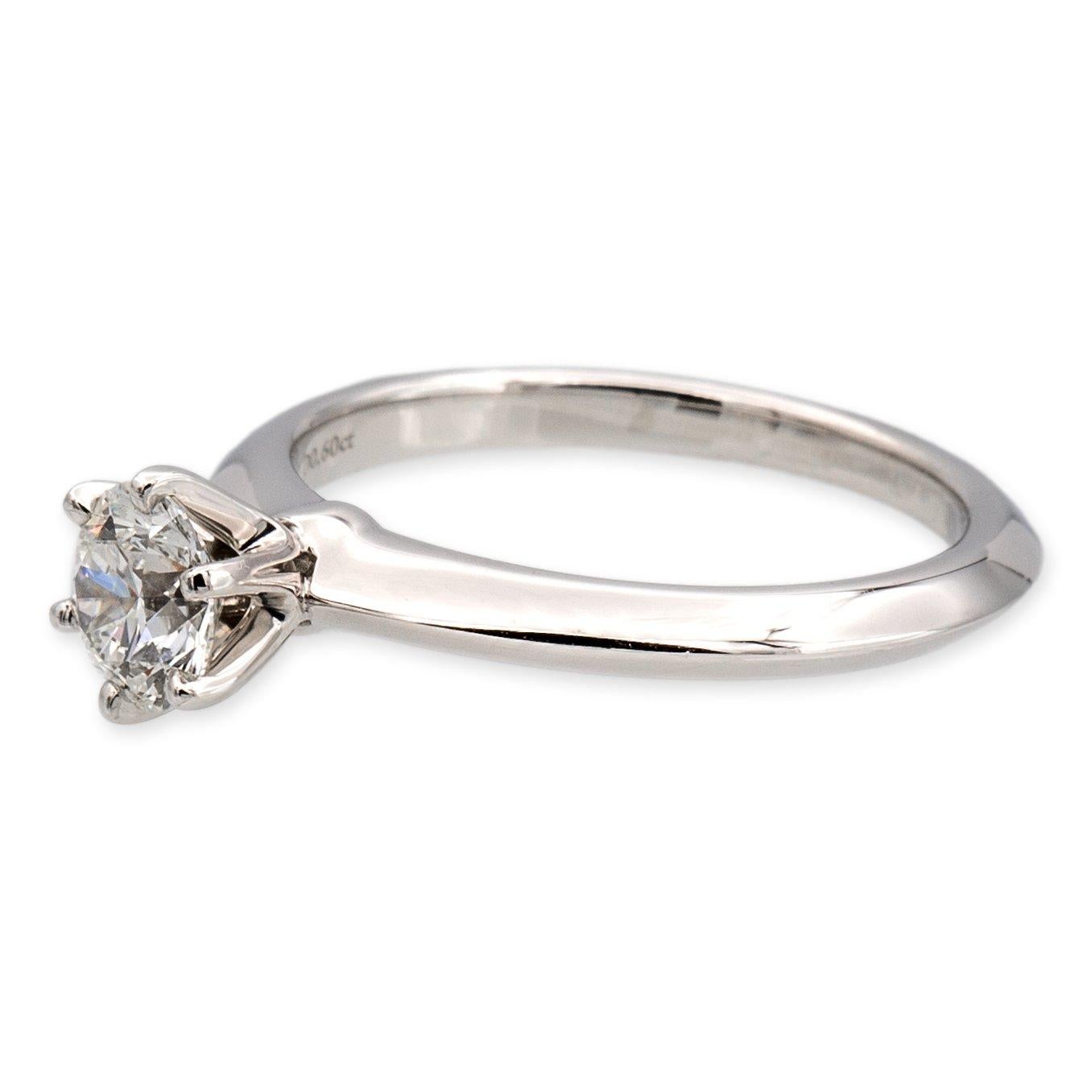 Tiffany & Co. Platinum Solitaire Diamond Engagement Ring Round 0.60 H VS1 In Excellent Condition In New York, NY