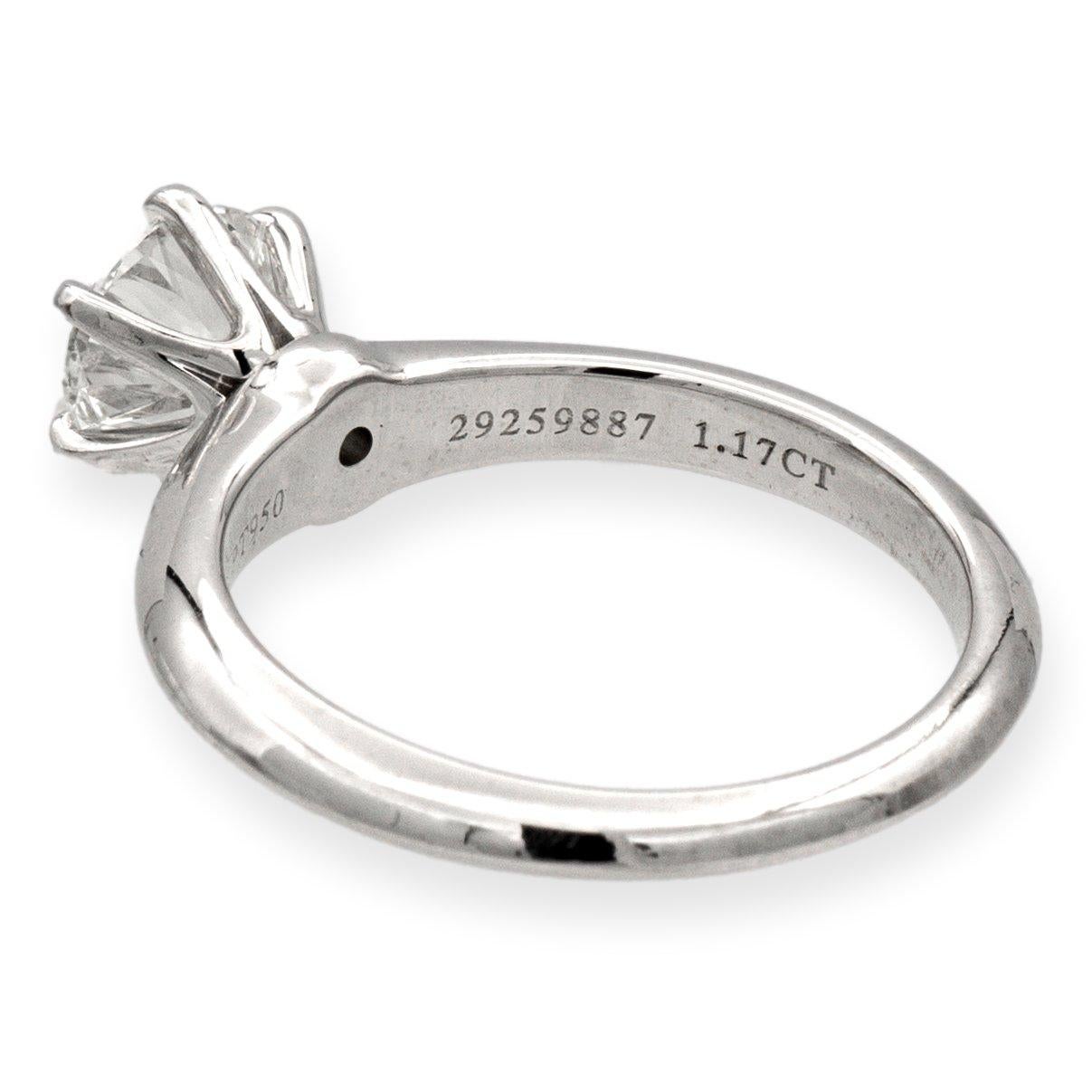 Tiffany & Co. Bague de fiançailles solitaire en platine avec diamant rond de 1,17 carat IVVS1 Pour femmes en vente
