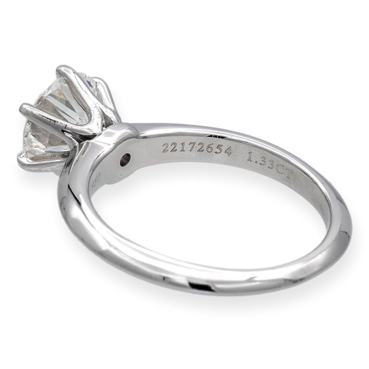 Contemporary Tiffany & Co. Platinum Solitaire Round Diamond Engagement Ring 1.33 HVVS2