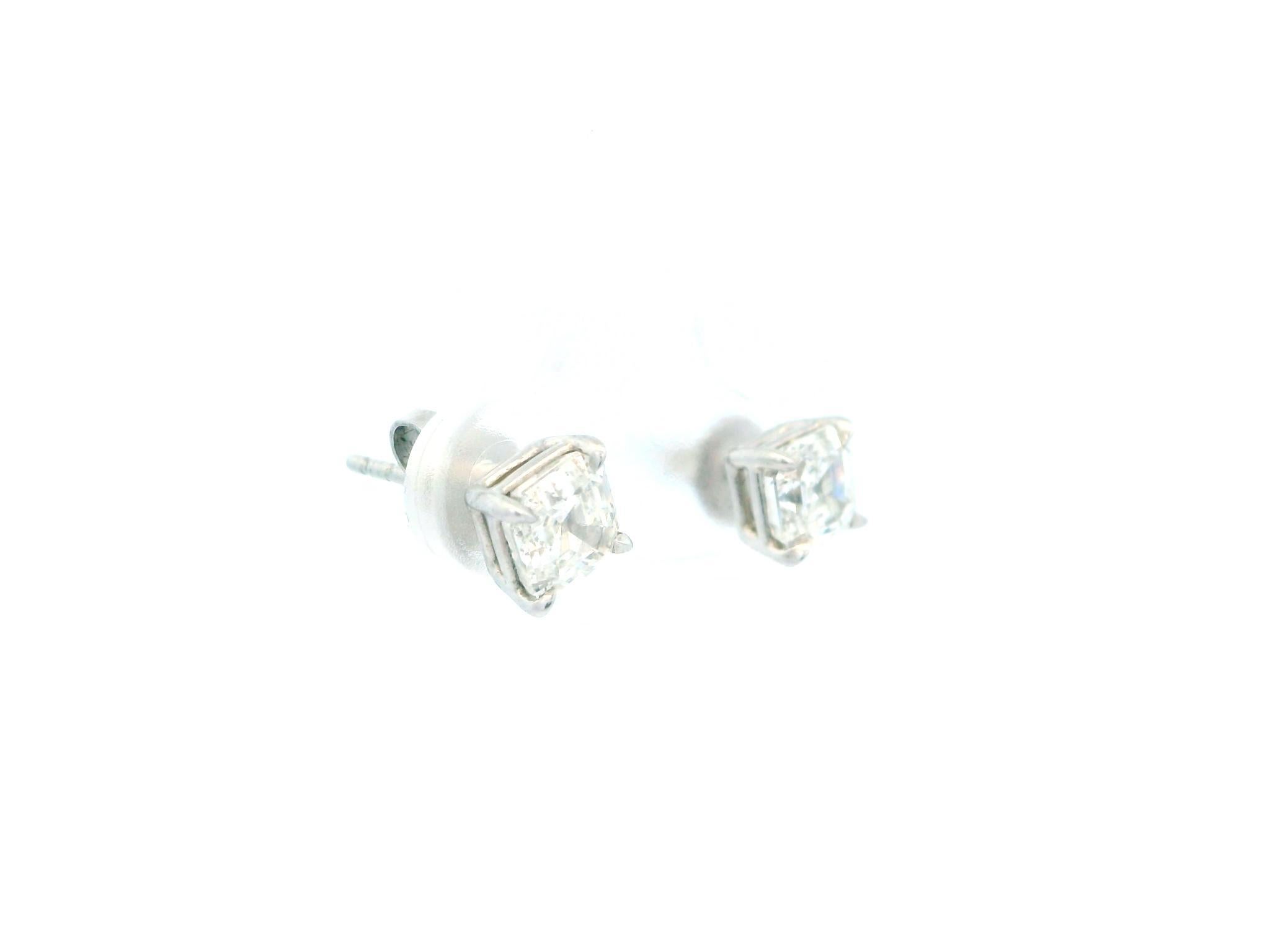 Tiffany & Co. Boucles d'oreilles en platine avec certificat GIA W/Box en vente 2
