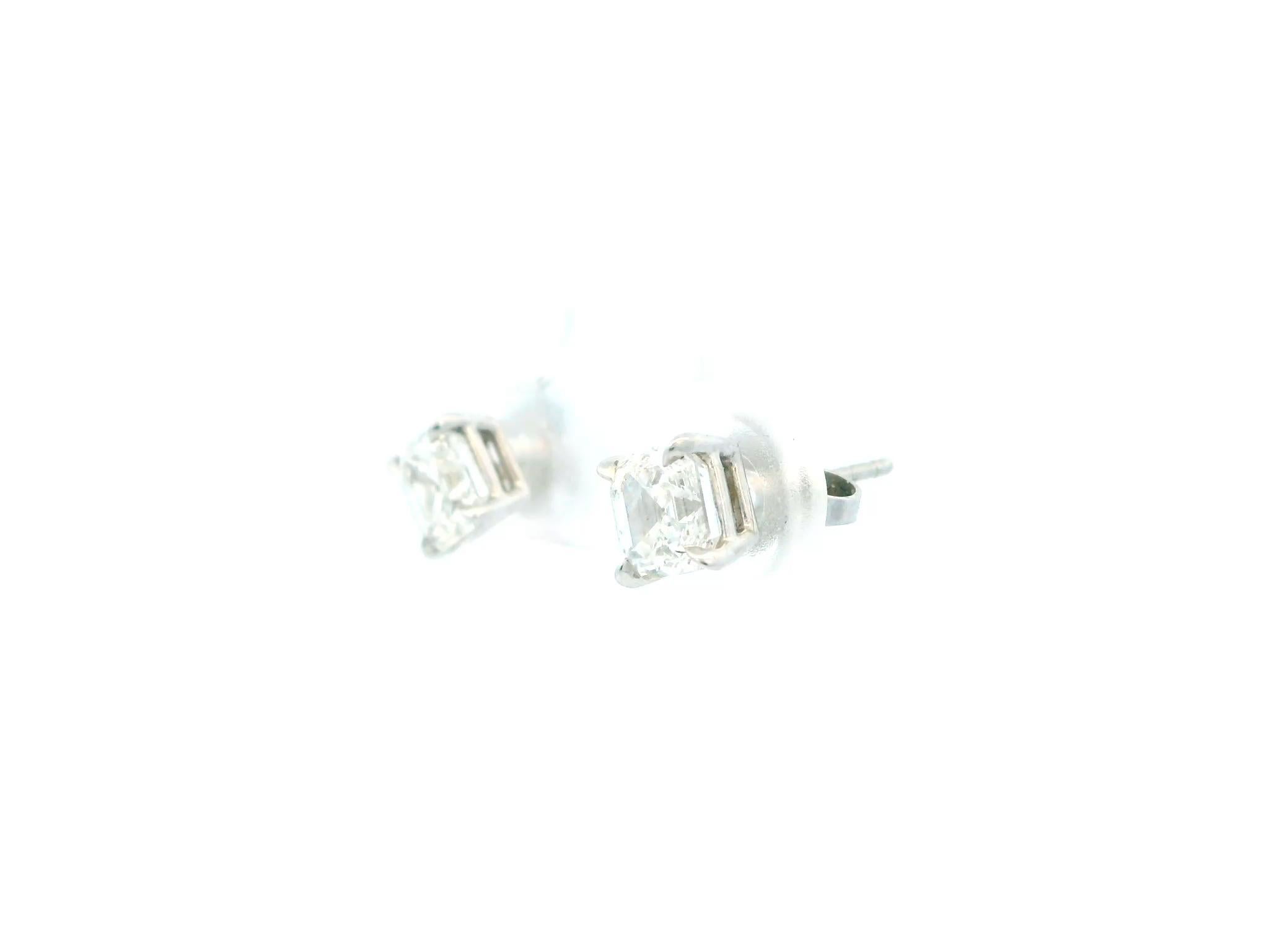 Tiffany & Co. Boucles d'oreilles en platine avec certificat GIA W/Box en vente 3