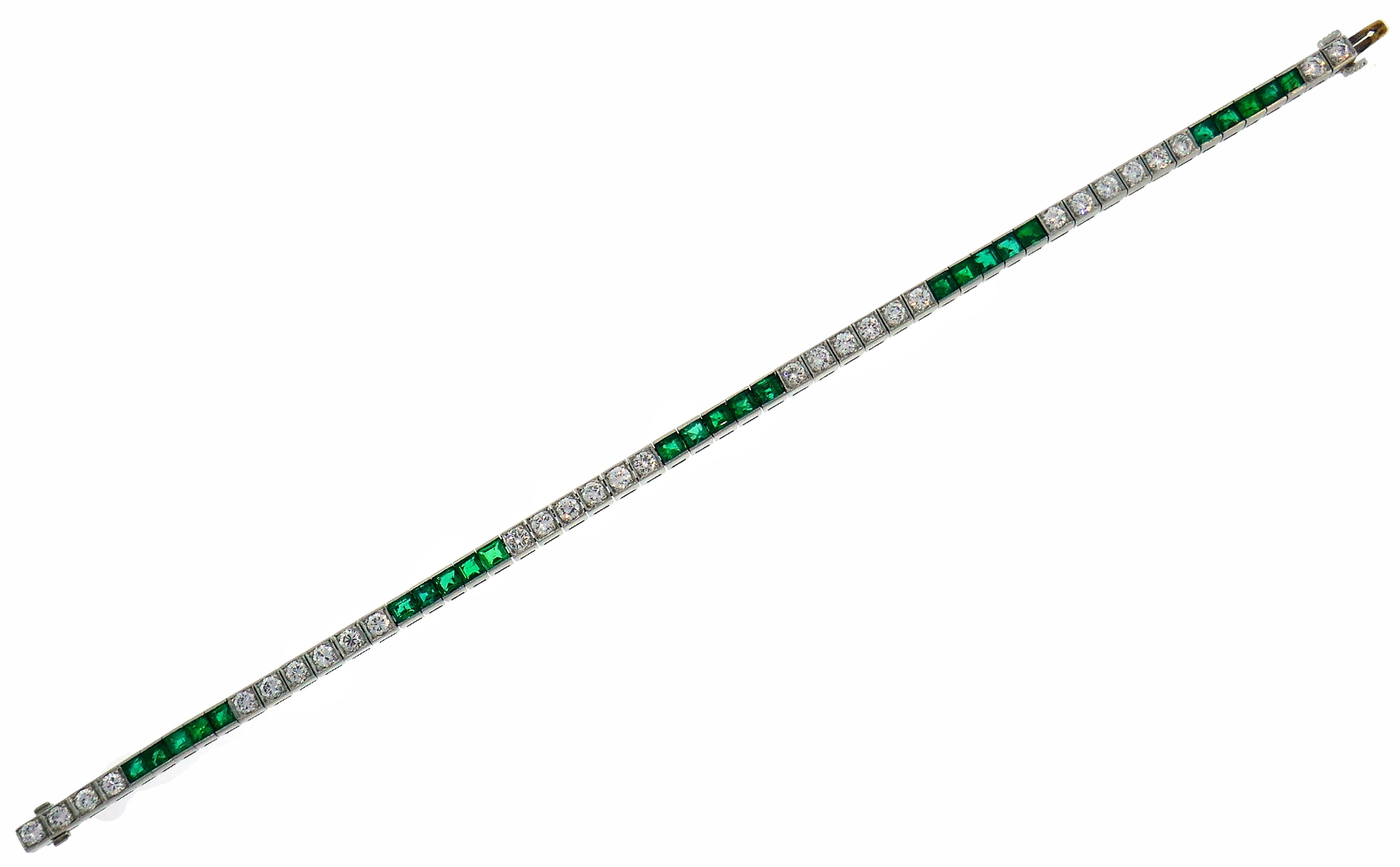 Tiffany & Co. Platinum Tennis Line Bracelet with Diamond and Emerald, 1960s In Good Condition In Beverly Hills, CA