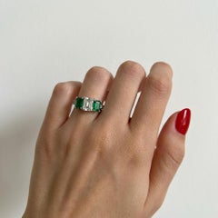 Tiffany & Co Platinum Three Stone Ring with Emeralds and 1.30ct VS1 Diamond