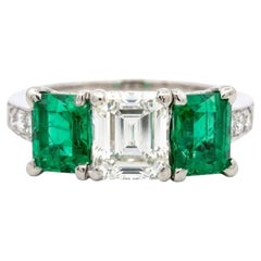 Tiffany & Co Platinum Three Stone Ring with Emeralds and 1.30ct VS1 Diamond