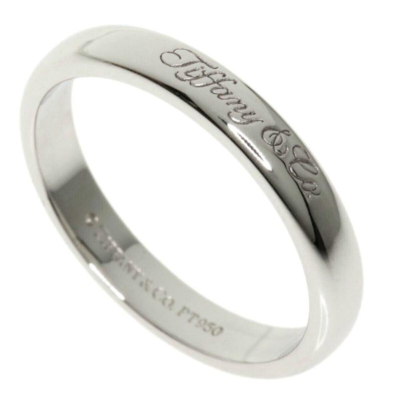 TIFFANY & Co. Notes Platinum 3mm Lucida Wedding Band Ring 8.5

Metal: Platinum
Size: 8.5
Band Width: 3mm
Weight: 4.90 grams
Hallmark: ©TIFFANY & CO. PT950
Condition: Excellent condition

Limited edition, no longer available for sale in Tiffany