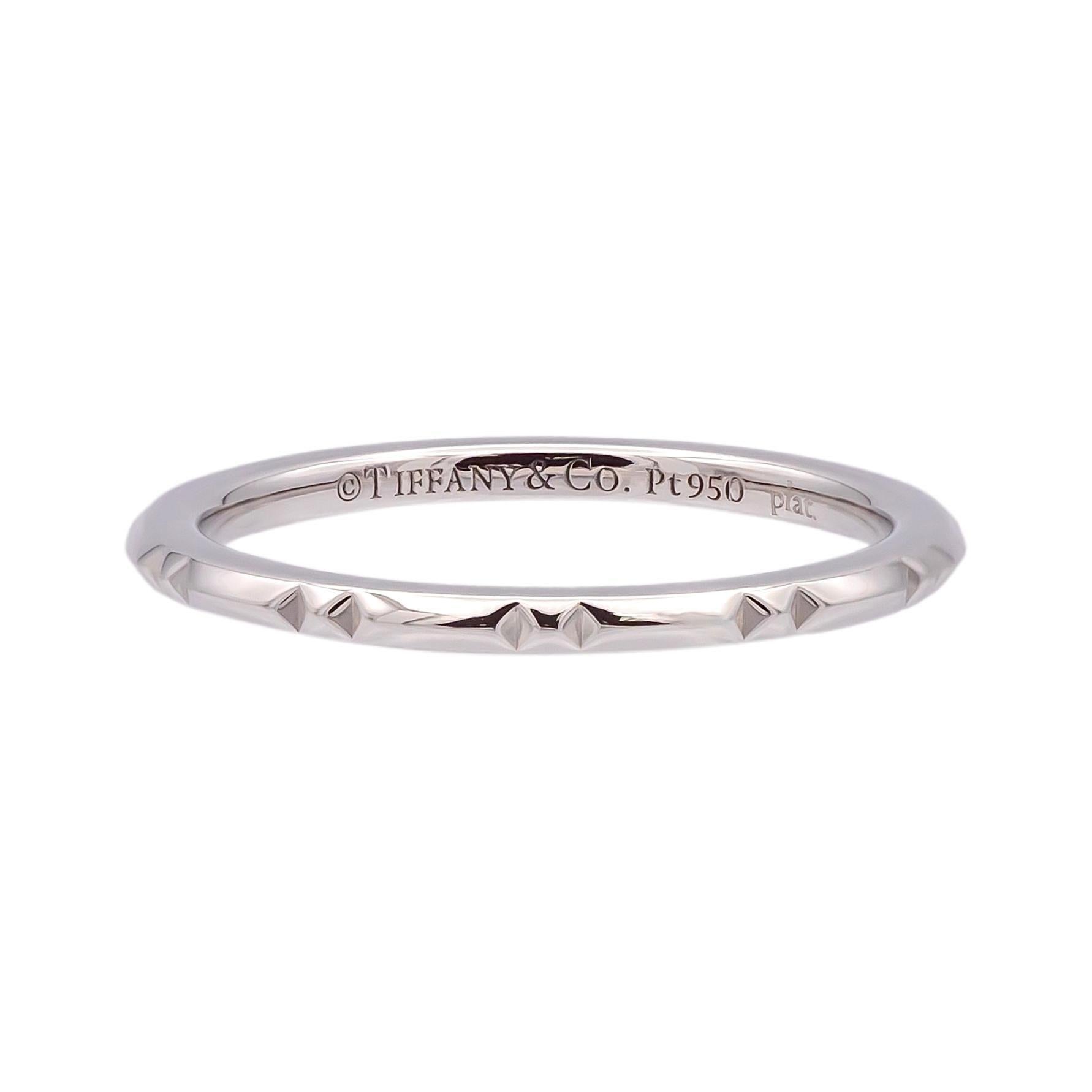 Women's Tiffany & Co. Platinum True Wedding Band Ring, 1.5mm, Size 6