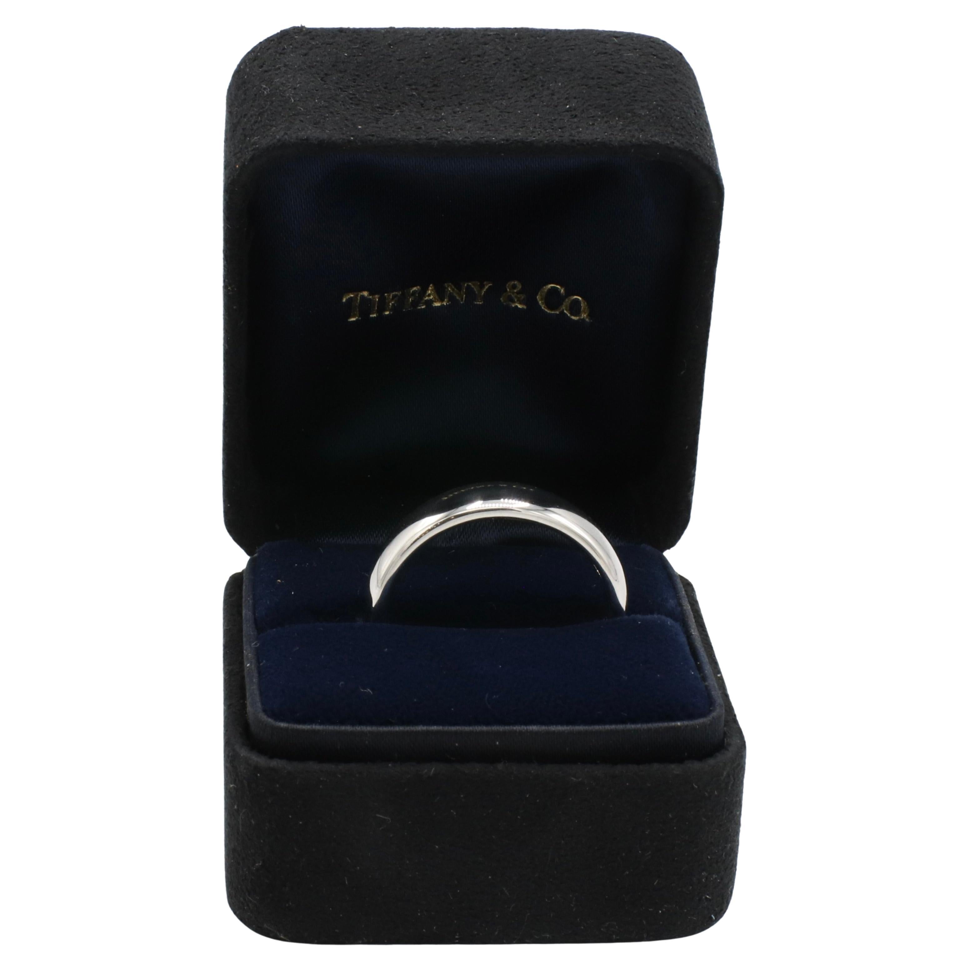 Tiffany & Co. Anneau de mariage en platine 6MM 1999
