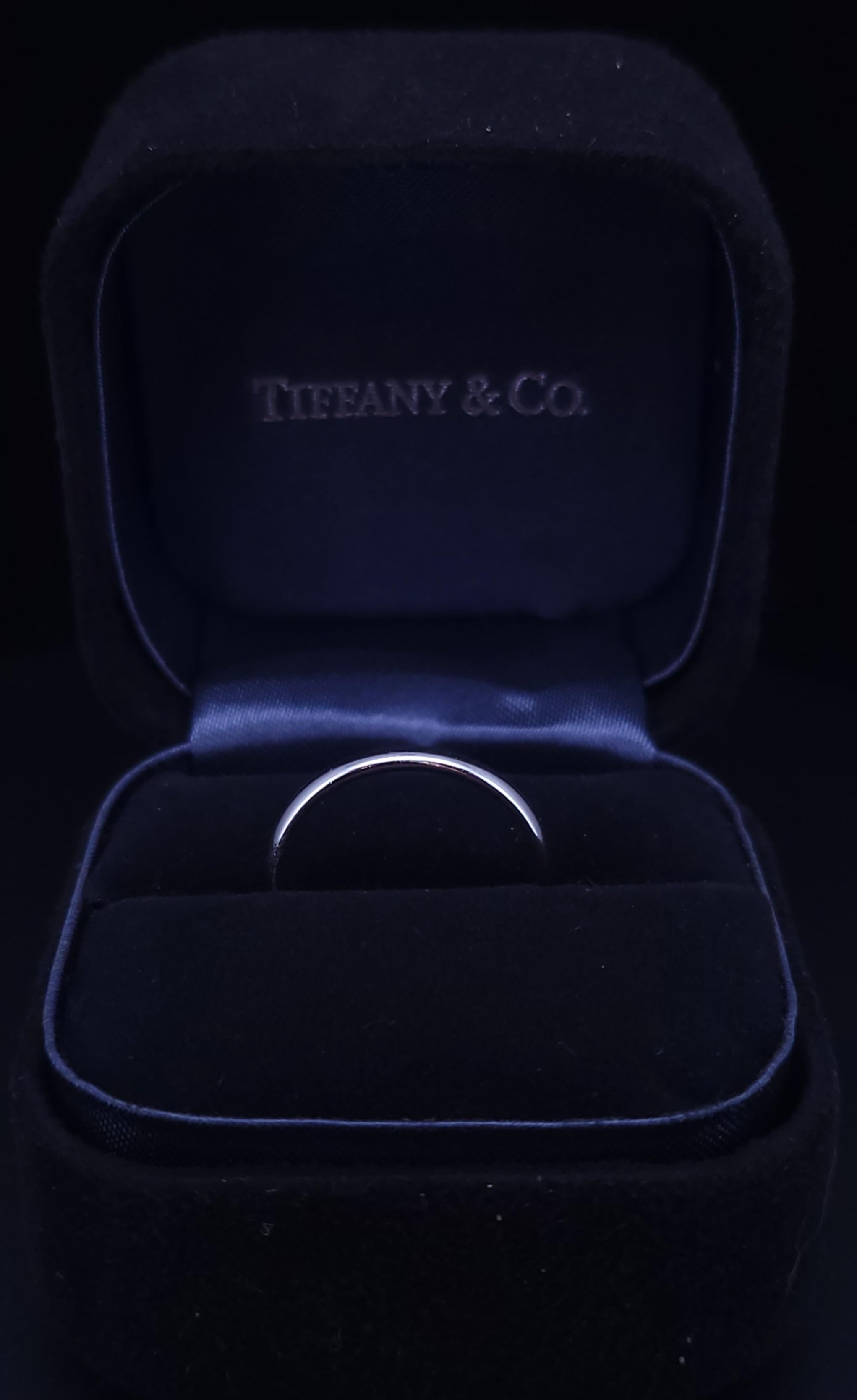 Tiffany & Co. Platin-Hochzeitsring im Angebot 3