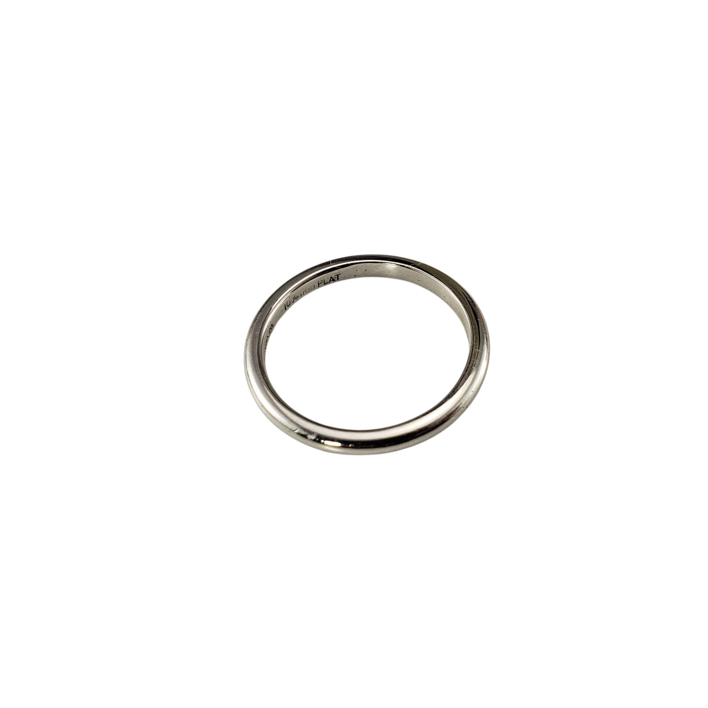Tiffany & Co. Anneau de mariage en platine Taille 6 #23018 Bon état - En vente à Washington Depot, CT