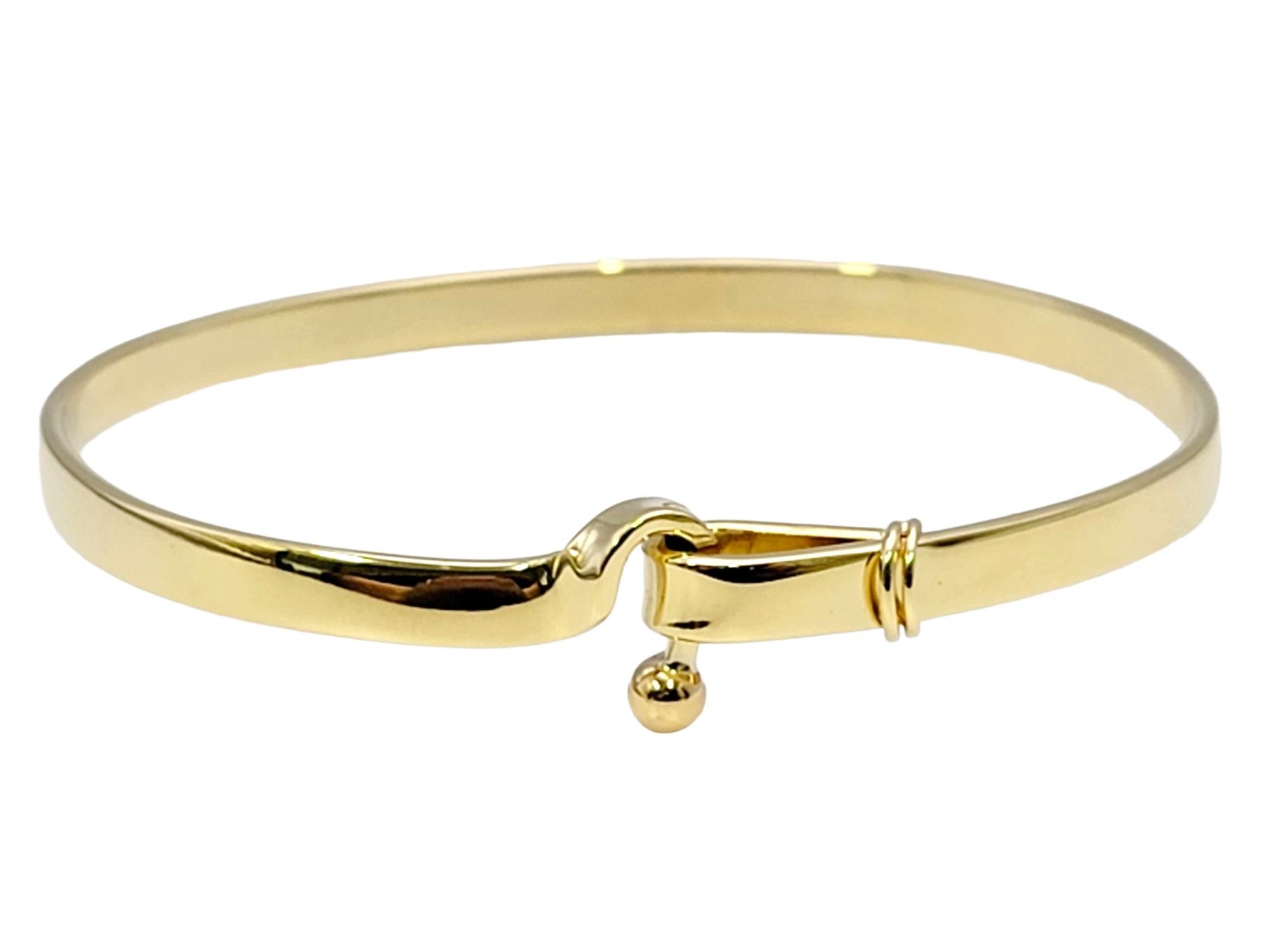 Tiffany & Co. Polished 18 Karat Yellow Gold Hook and Eye Bangle Bracelet In Good Condition In Scottsdale, AZ