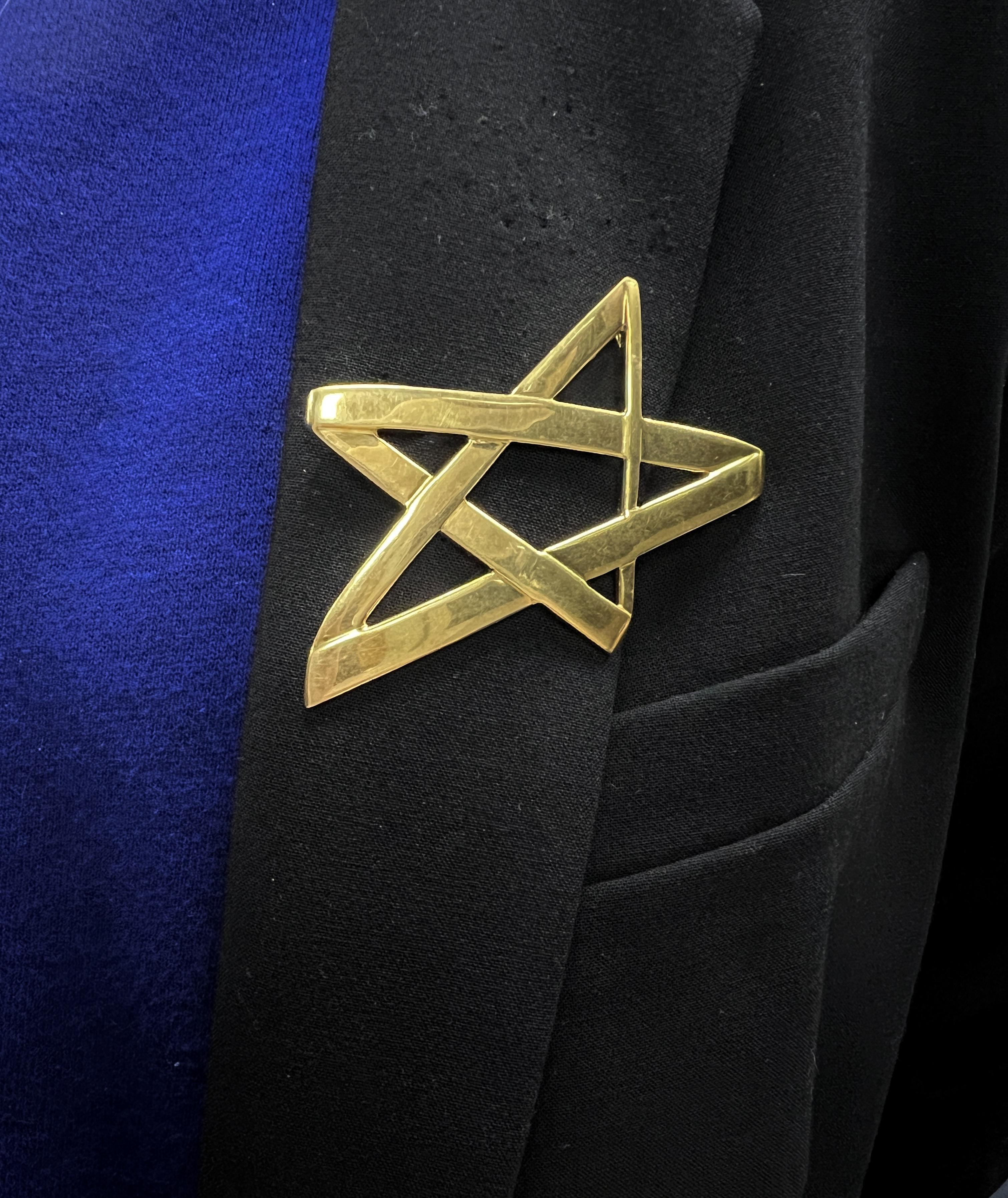 Tiffany & Co Poloma Picasso Broche estrella vintage de oro de 18 quilates en venta 1