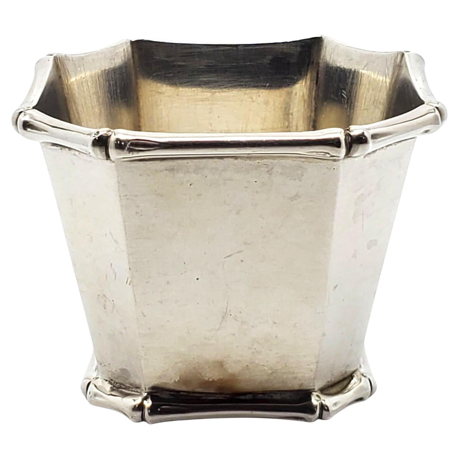 Tiffany & Co. Plat à bibelots octogonal en argent sterling du Portugal #22602 en vente
