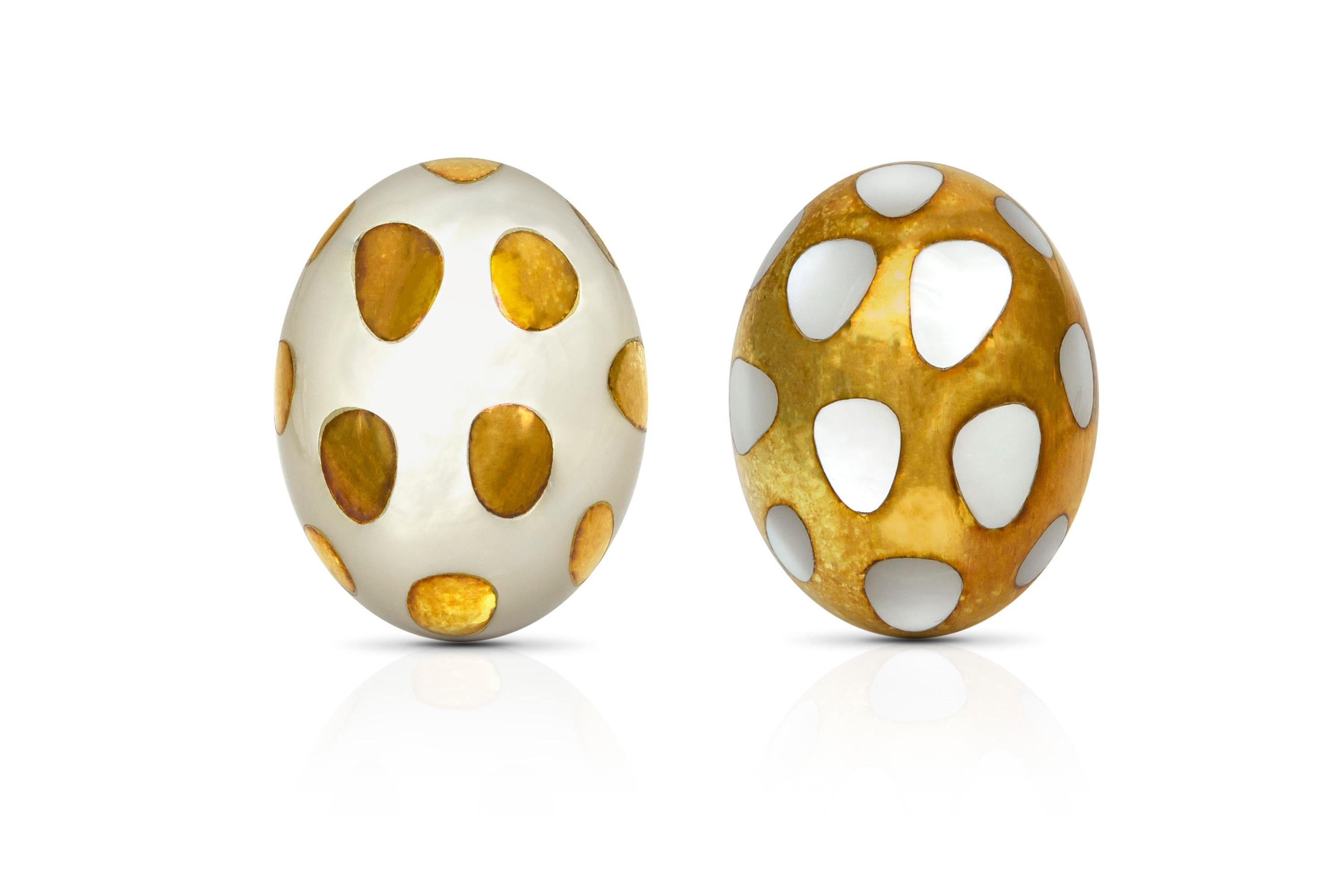 Tiffany & Co. earrings, finely crafted in 18k yellow gold with mother of pearl.