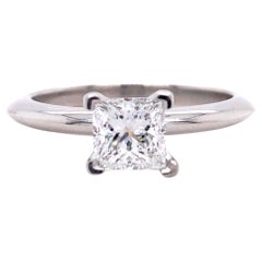 Tiffany & Co Bague de fiançailles en platine avec diamant taille princesse 0,73 cts solitaire