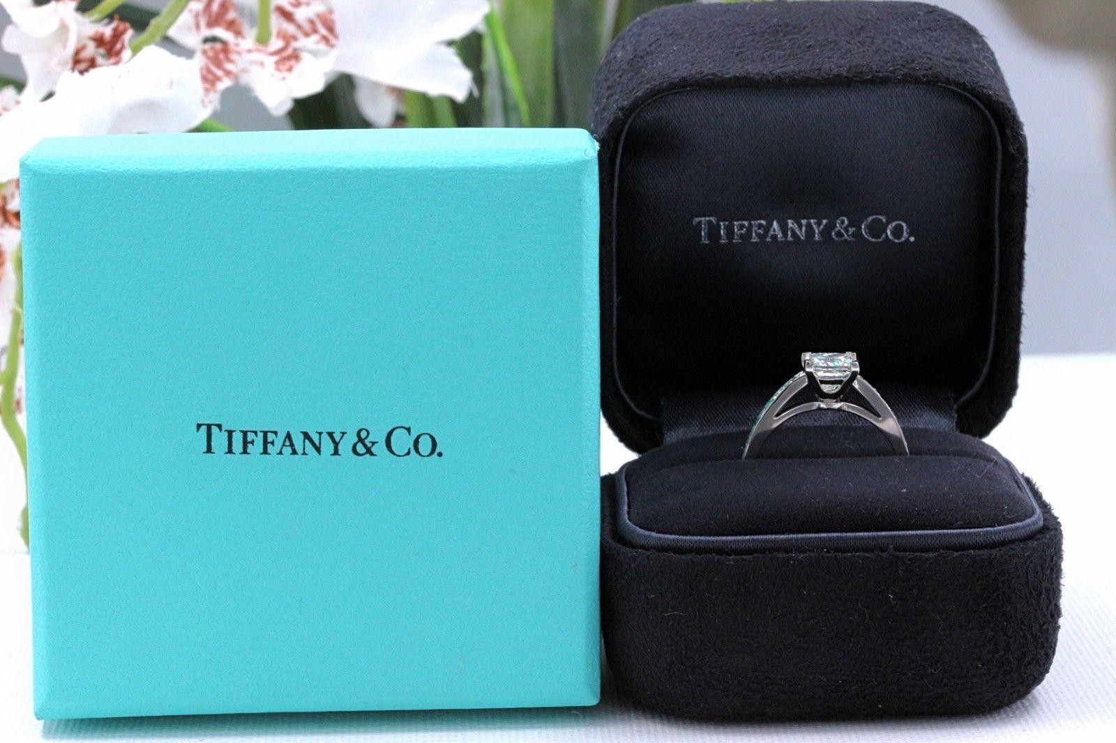 Princess Cut Tiffany & Co. Princess Diamond Engagement Ring 1.29 Carat Platinum For Sale
