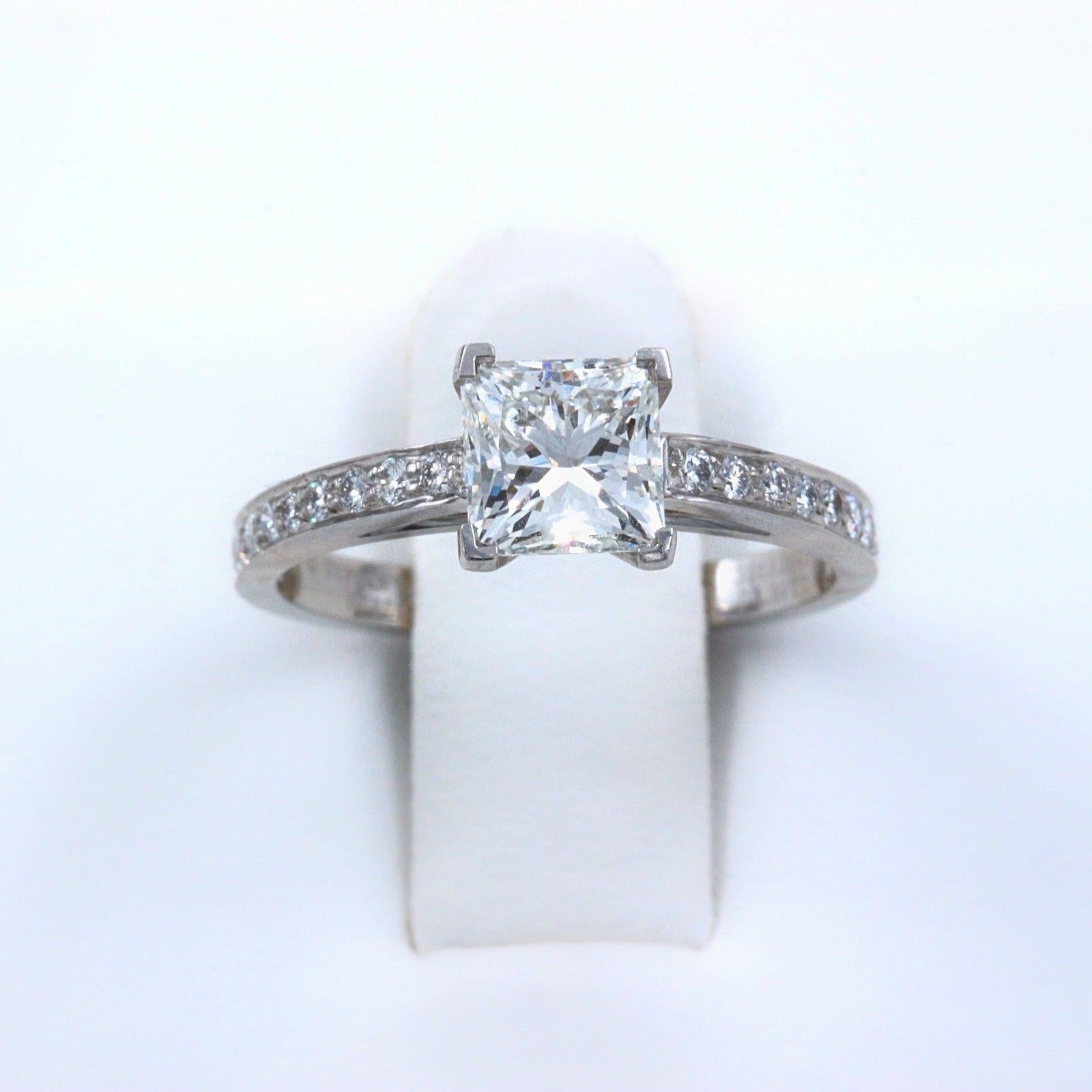 Tiffany & Co. Princess Diamond Engagement Ring 1.29 Carat Platinum For Sale 1