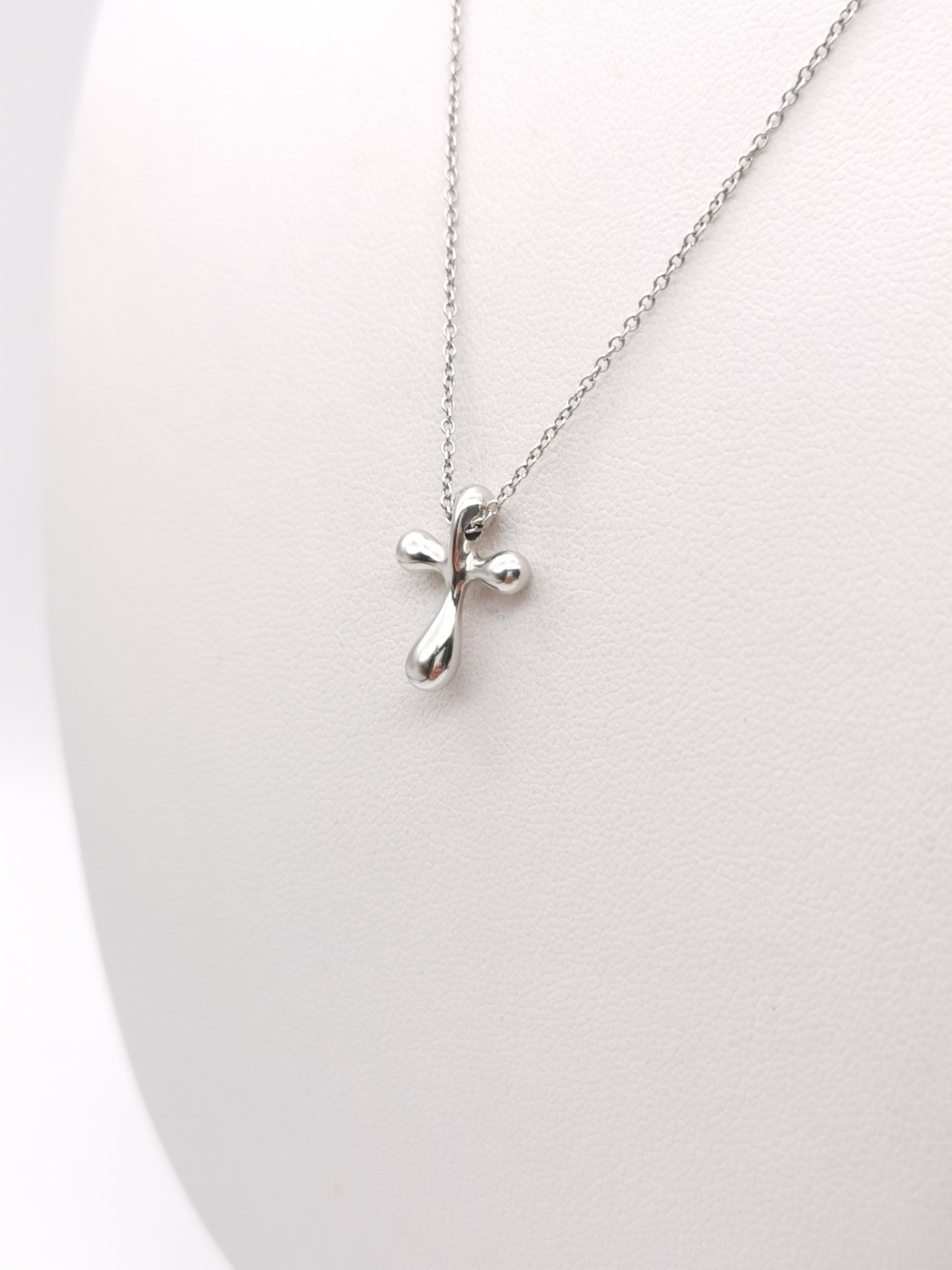 Women's or Men's Tiffany & Co. PT950 Small Cross Necklace