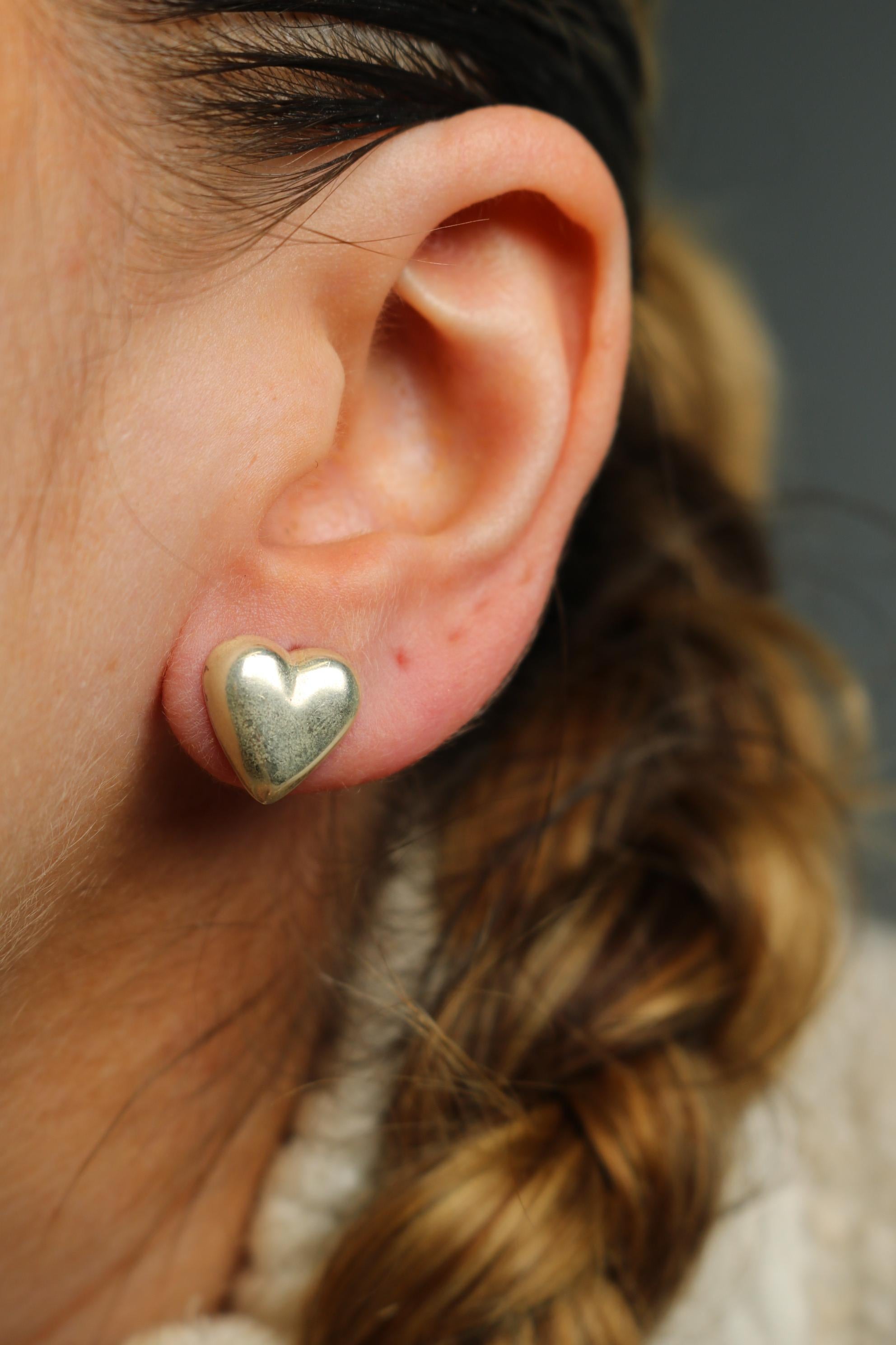 Tiffany & Co Puffy Heart STiffany & Co Puffy Heart Stud Orecchini in argento Sterling in vendita 5