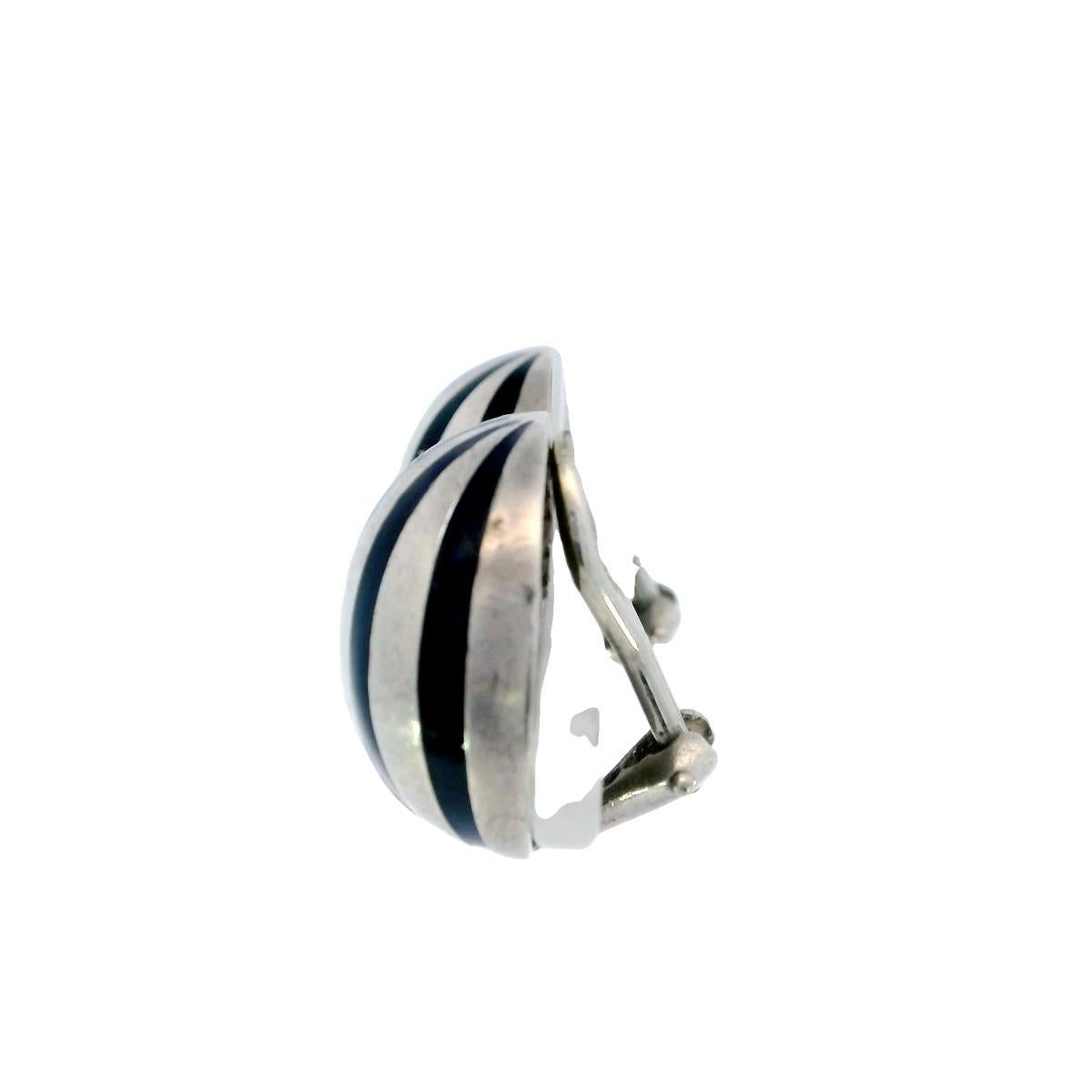 Tiffany & Co. Rari orecchini a clip a cupola con smalto blu, in argento sterling con scatola in vendita 3