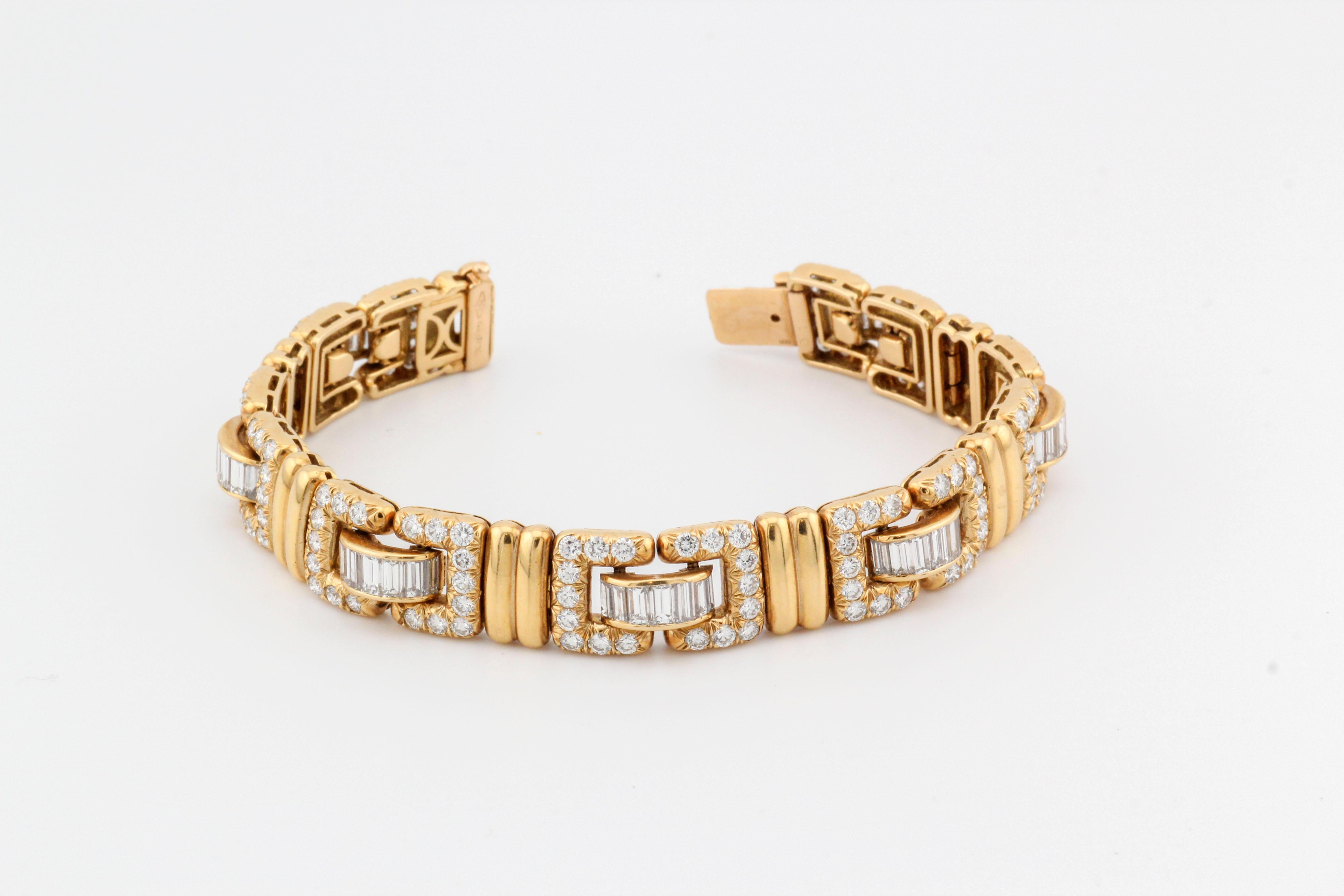 Tiffany & Co. Rare French 18 Karat Yellow Gold Baguette Round Diamond Bracelet For Sale 1